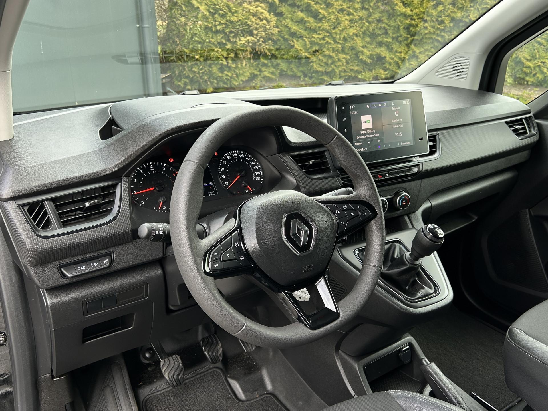 Foto 6 van Renault 1.3 TCe 102 PK / BENZINE / 10.843 !! / L1H1 / 1e EIGENAAR / AIRCO / CRUISE