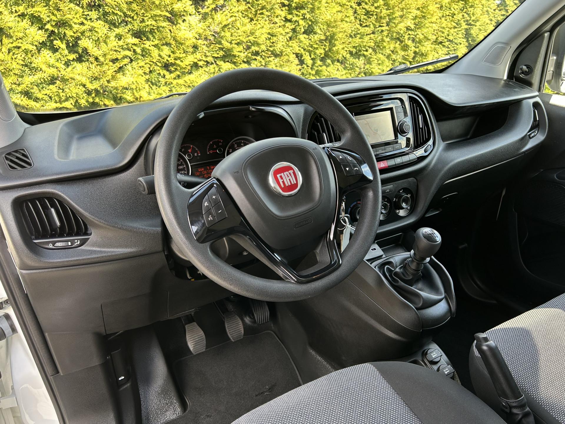 Foto 6 van Fiat 1.6 MJ 105 PK / L1H1 / 1e EIGENAAR / 3 ZITS / TREKHAAK / INRICHTING / AIRCO / CRUISE / NAVI / CAMERA