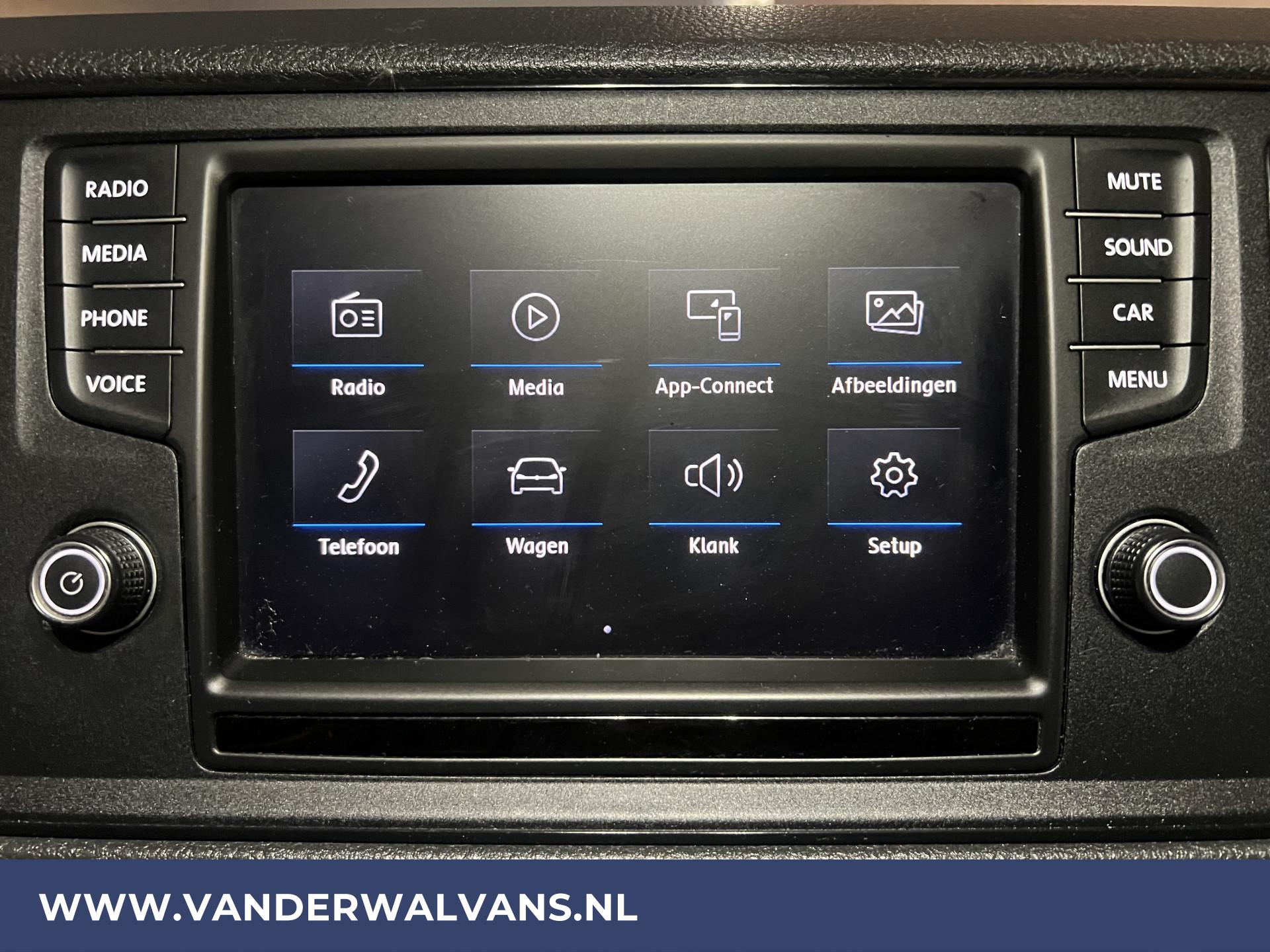 Foto 10 van Volkswagen 2.0 TDI 140pk L4H4 L3H3 Hoog dak Euro6 Airco | 2x Zijdeur | Camera | Apple Carplay