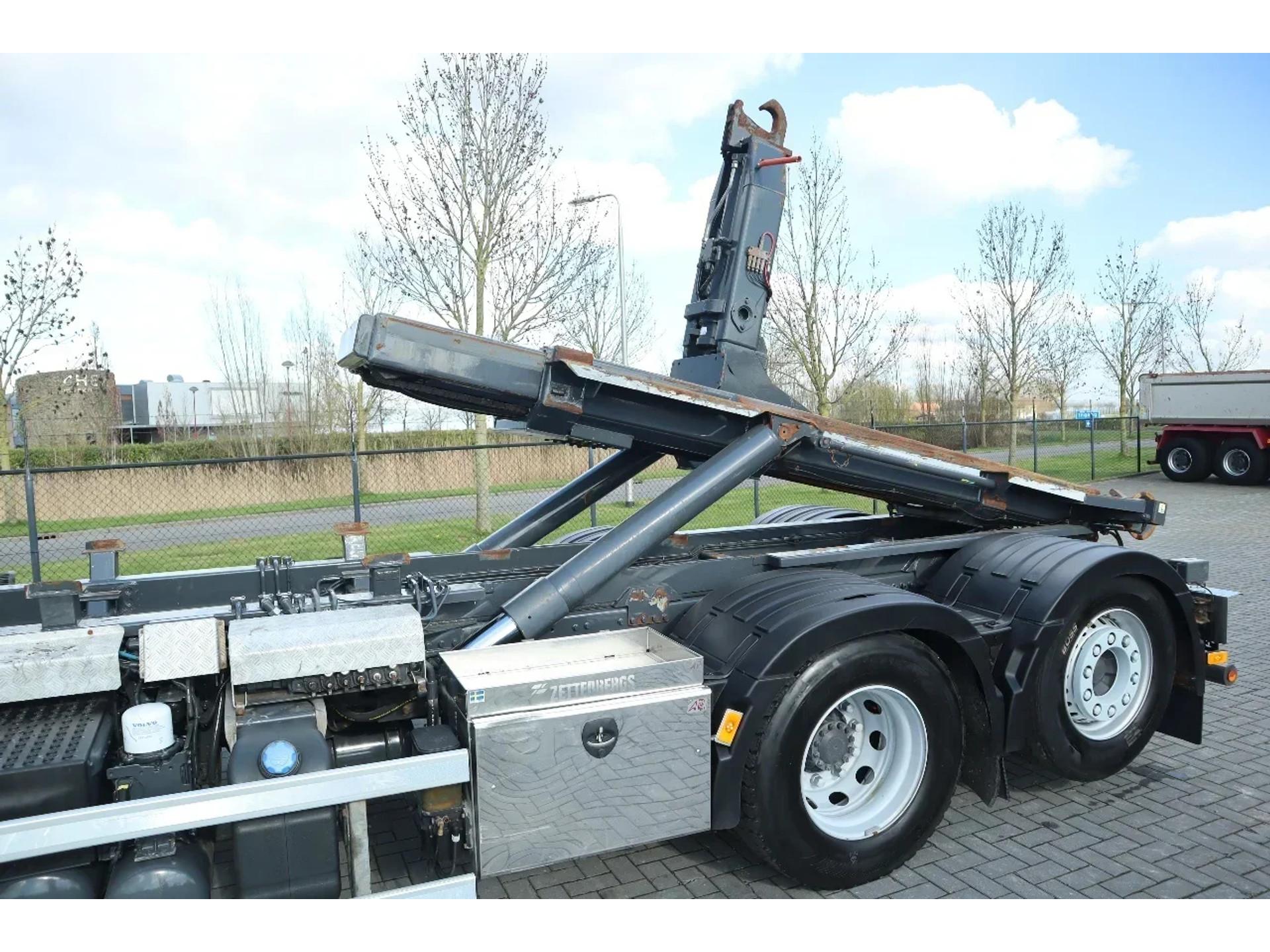 Foto 10 van Volvo FM 460 6X2 6X2*4 EURO6 STEERING AXLE HYDRAULIC / HOOK LIFT