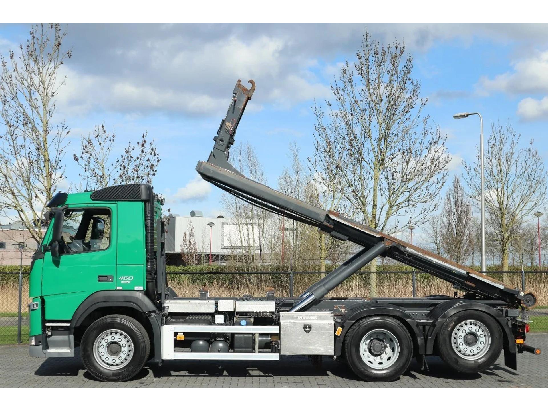 Foto 4 van Volvo FM 460 6X2 6X2*4 EURO6 STEERING AXLE HYDRAULIC / HOOK LIFT