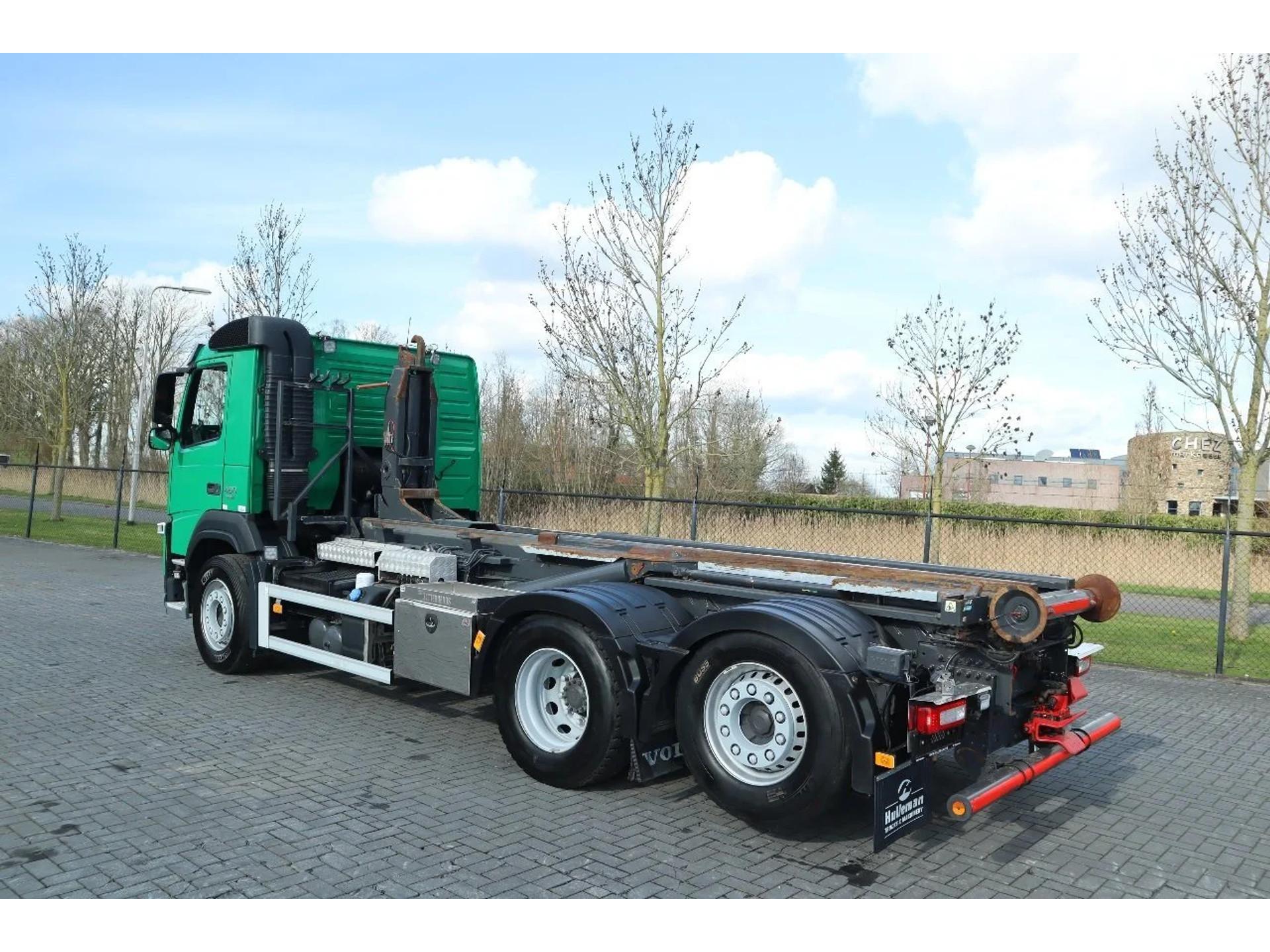 Foto 9 van Volvo FM 460 6X2 6X2*4 EURO6 STEERING AXLE HYDRAULIC / HOOK LIFT