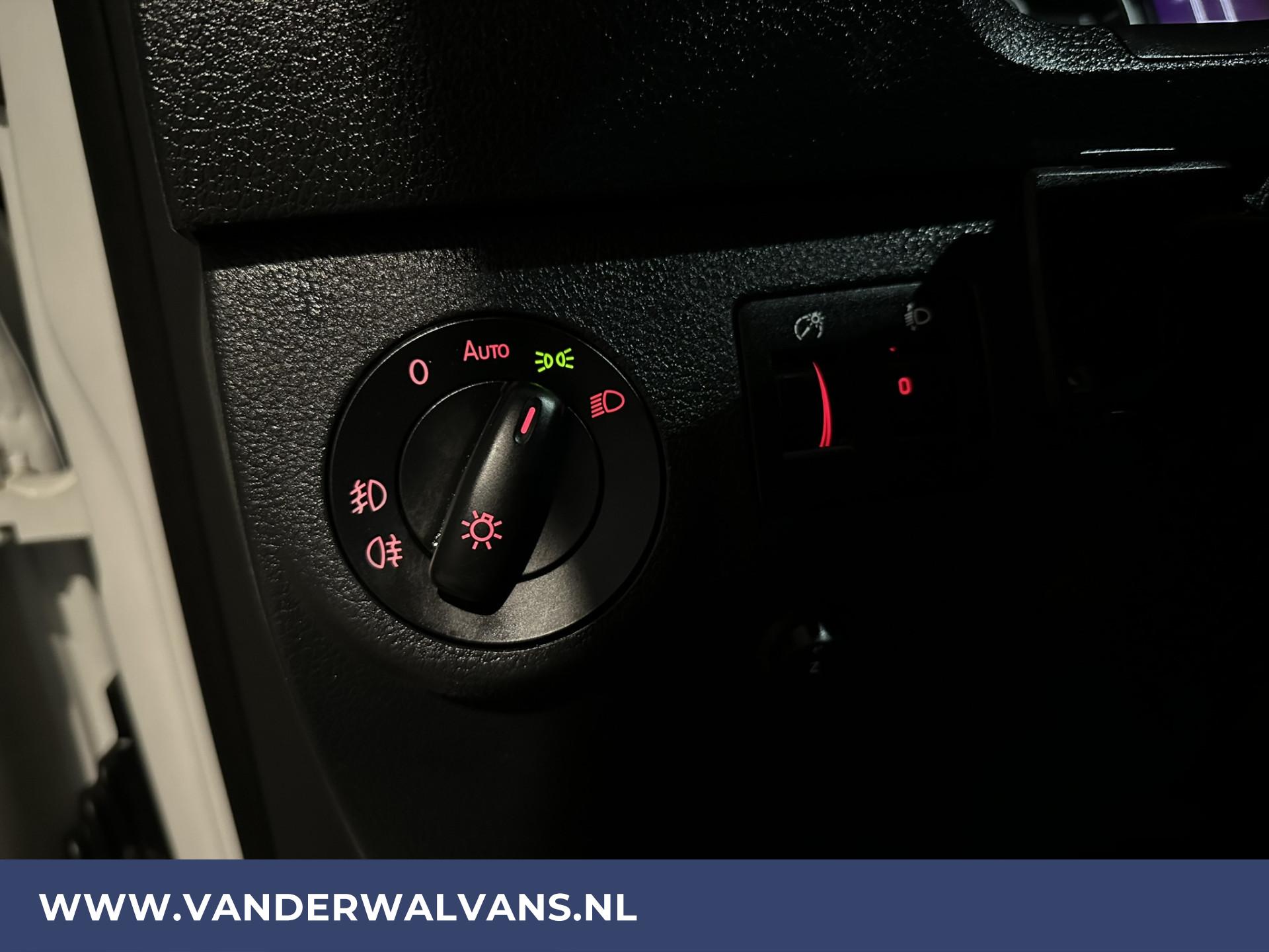 Foto 16 van Volkswagen Caddy 2.0 TDI L1H1 Euro6 Airco | Navigatie | Camera | Cruisecontrol | Trekhaak