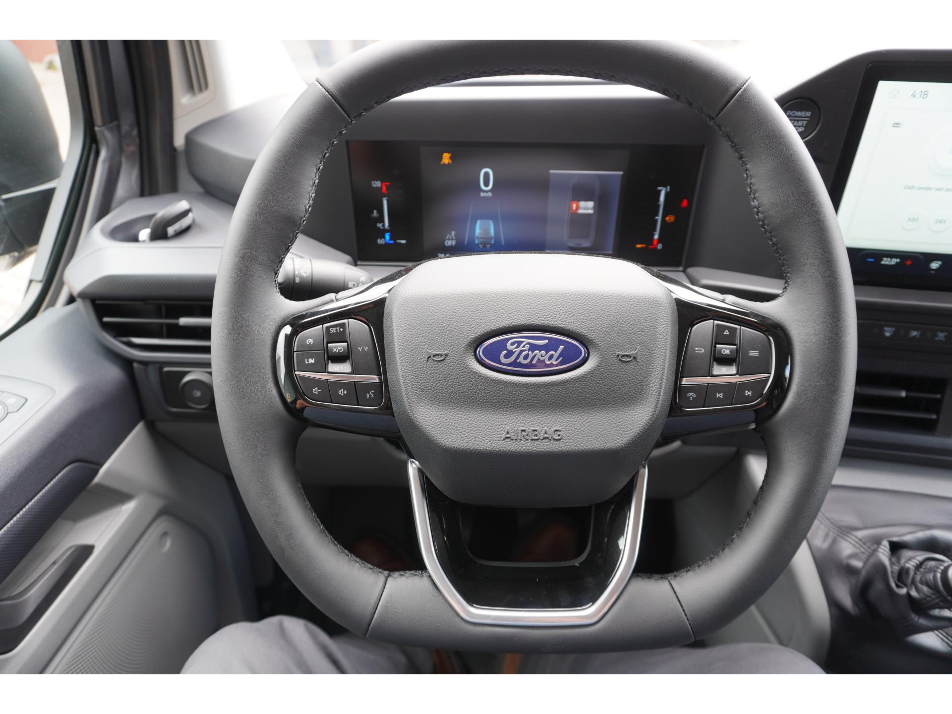 Foto 15 van Ford 320L 2.0 TDCI 136PK L2H1 Trend Nieuw Model