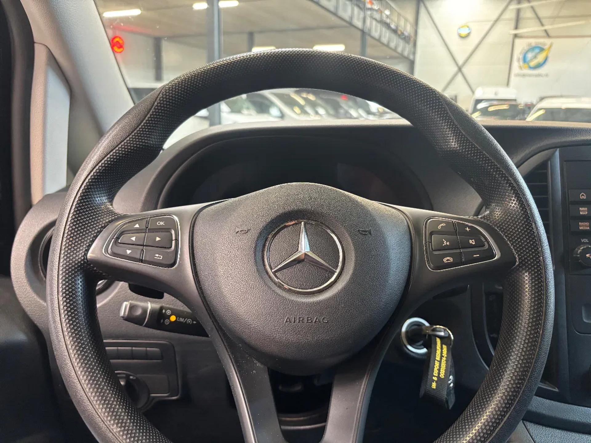 Foto 19 van Mercedes-Benz 114CDI L3H1 Automaat Airco Navi Cruisecontrol Xenon Trekhaak 66.300KM
