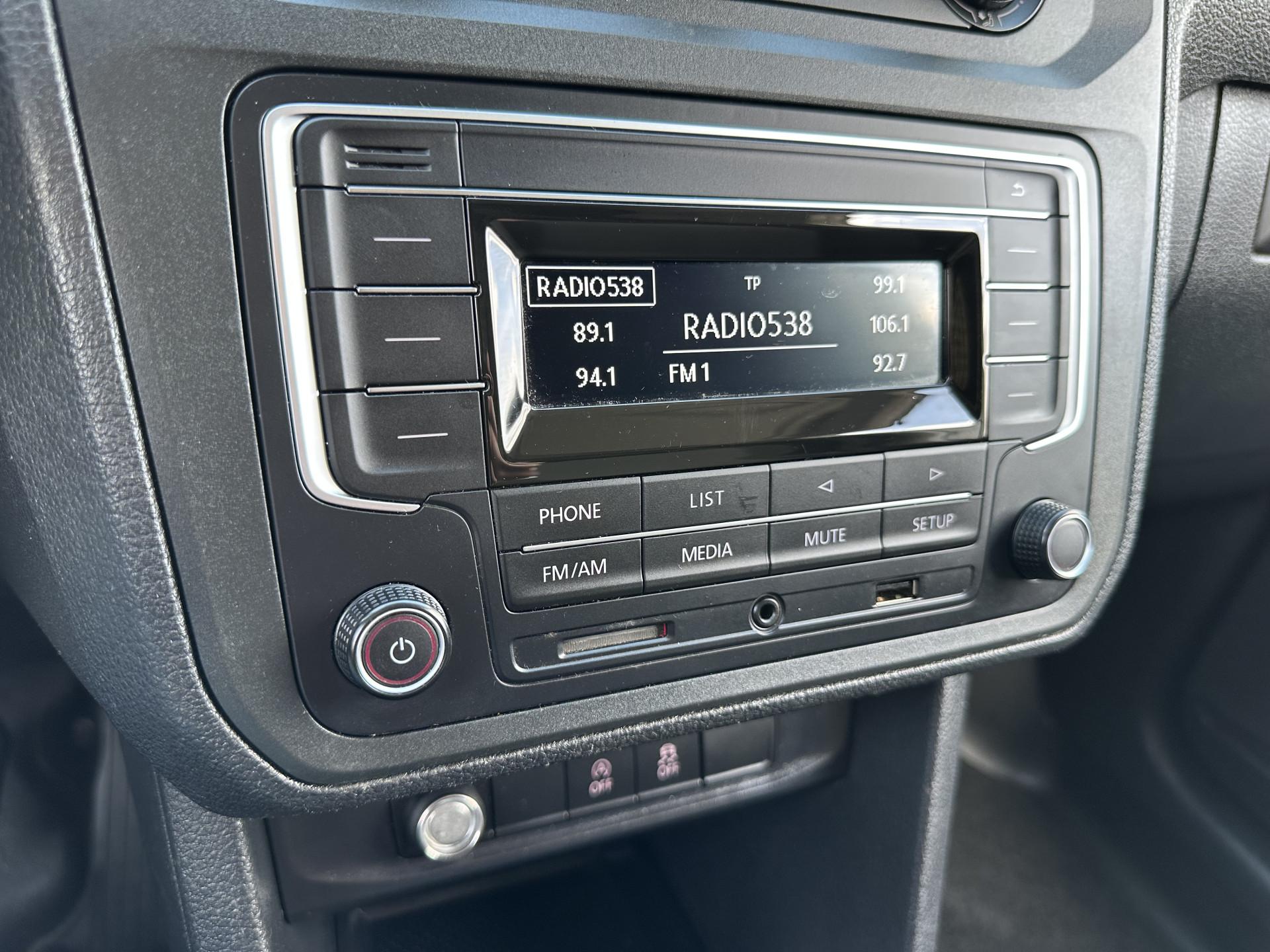Foto 11 van Volkswagen 2.0 TDI / L1H1 / ZEER NETJES / 38.424 KM / 1e EIGENAAR / AIRCO / CRUISE CONTROL