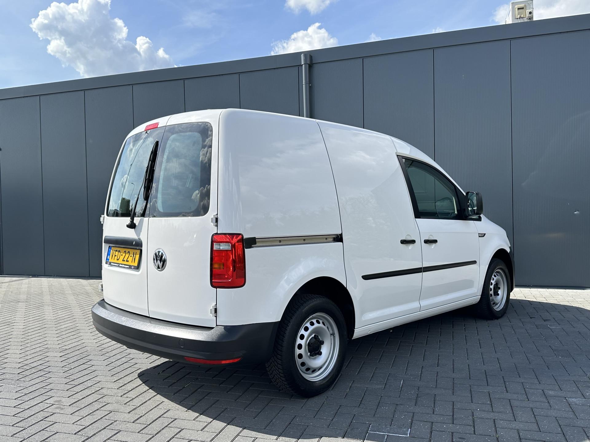 Foto 2 van Volkswagen 2.0 TDI / L1H1 / ZEER NETJES / 38.424 KM / 1e EIGENAAR / AIRCO / CRUISE CONTROL