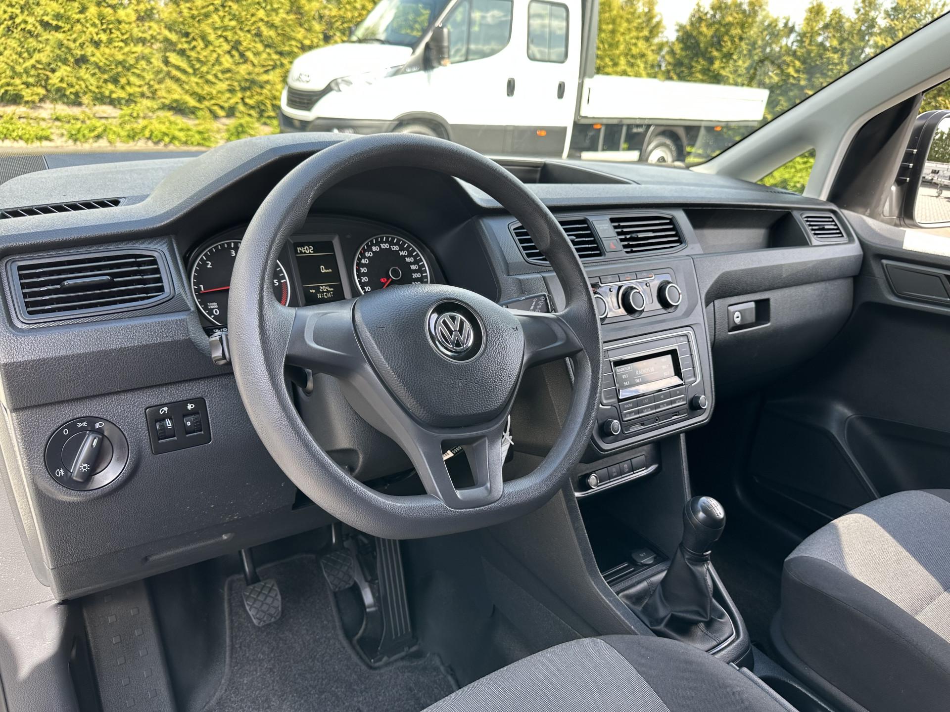 Foto 6 van Volkswagen 2.0 TDI / L1H1 / ZEER NETJES / 38.424 KM / 1e EIGENAAR / AIRCO / CRUISE CONTROL