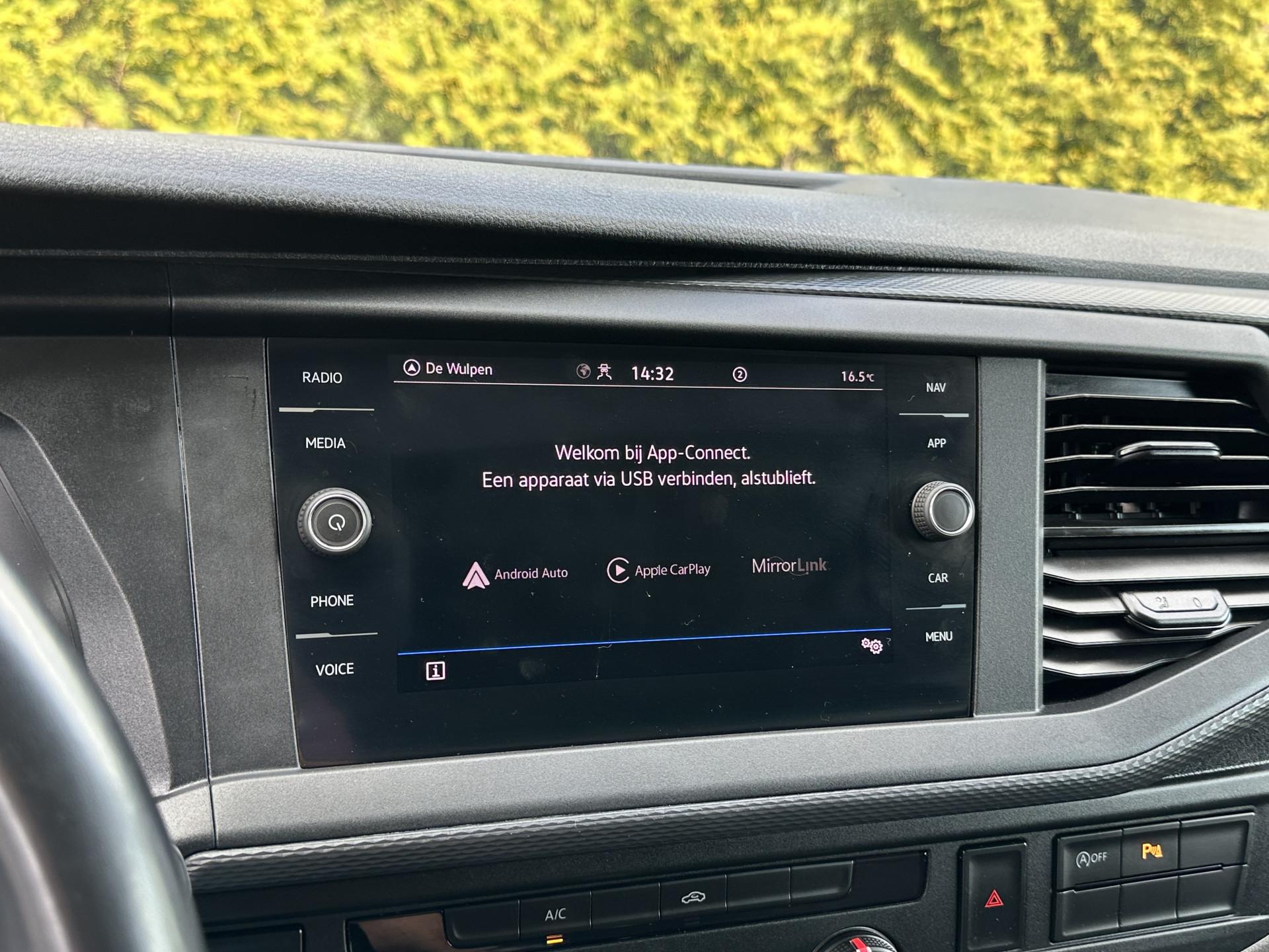 Foto 12 van Volkswagen 2.0 TDI HIGHLINE+ / L2H1 / TREKHAAK / NAVI / CRUISE / AIRCO / PDC / APPLE CARPLAY / ANDROID