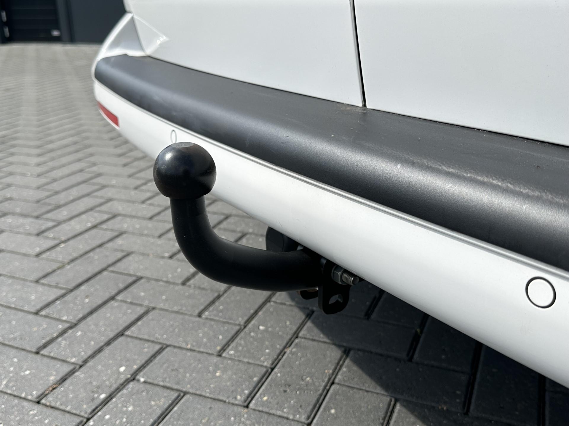 Foto 14 van Volkswagen 2.0 TDI HIGHLINE+ / L2H1 / TREKHAAK / NAVI / CRUISE / AIRCO / PDC / APPLE CARPLAY / ANDROID