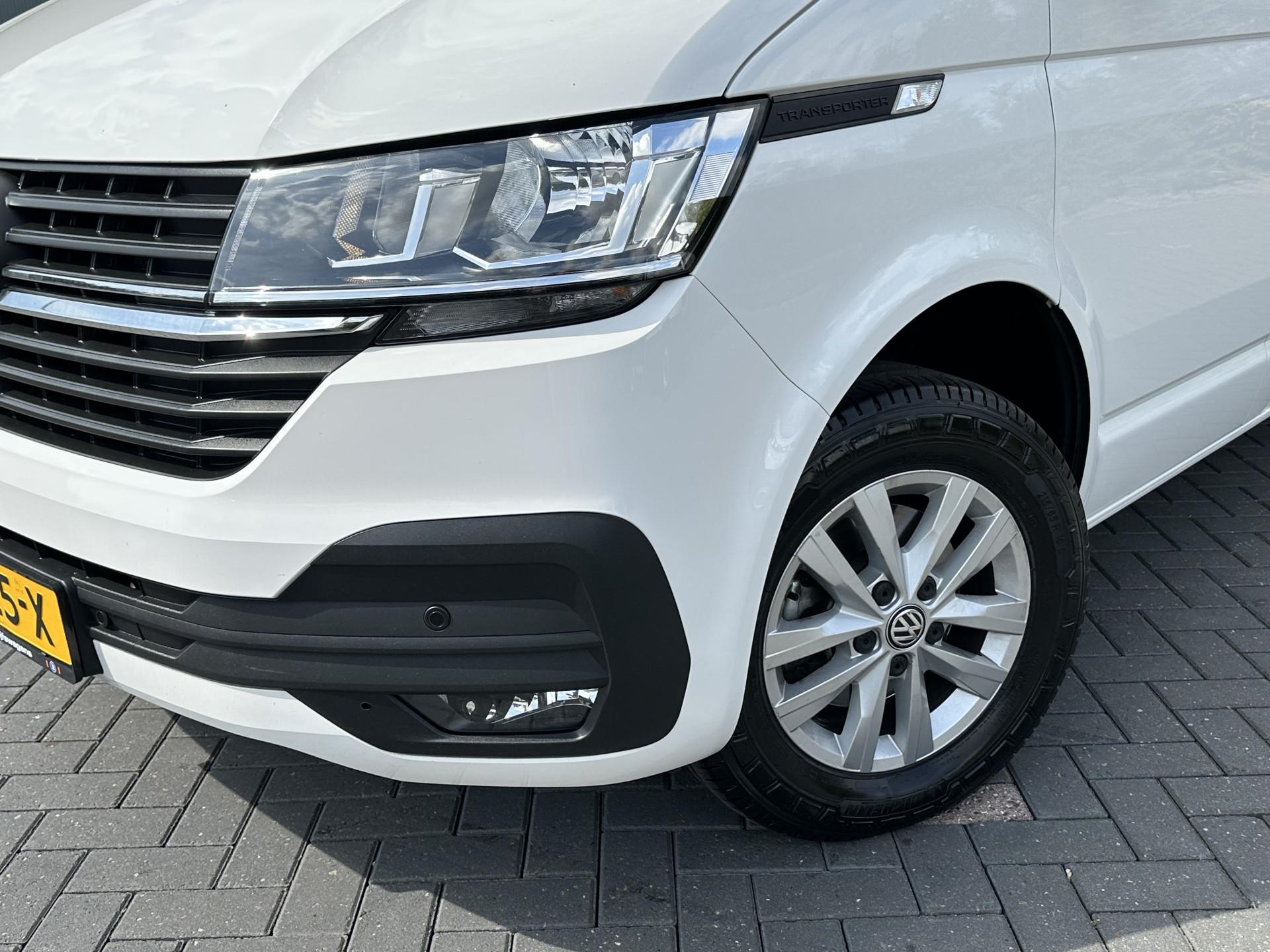 Foto 15 van Volkswagen 2.0 TDI HIGHLINE+ / L2H1 / TREKHAAK / NAVI / CRUISE / AIRCO / PDC / APPLE CARPLAY / ANDROID