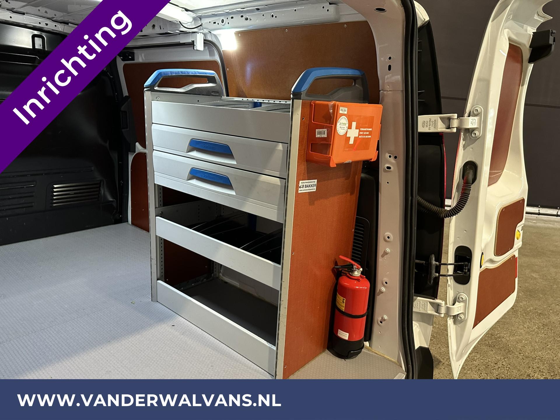 Foto 13 van Ford 1.5 TDCI 101pk L2H1 inrichting Euro6 Airco | Omvormer | Sidebars | Parkeersensoren