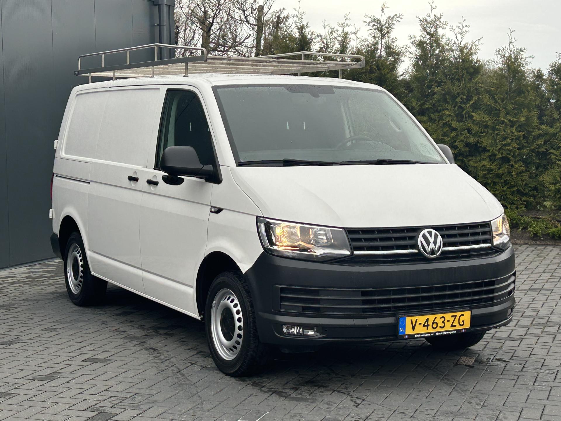 Foto 4 van Volkswagen 2.0 TDI 150 PK / L1H1 / 2x SCHUIFDEUR / IMPERIAAL / INRICHTING / TREKHAAK / AIRCO / CRUISE