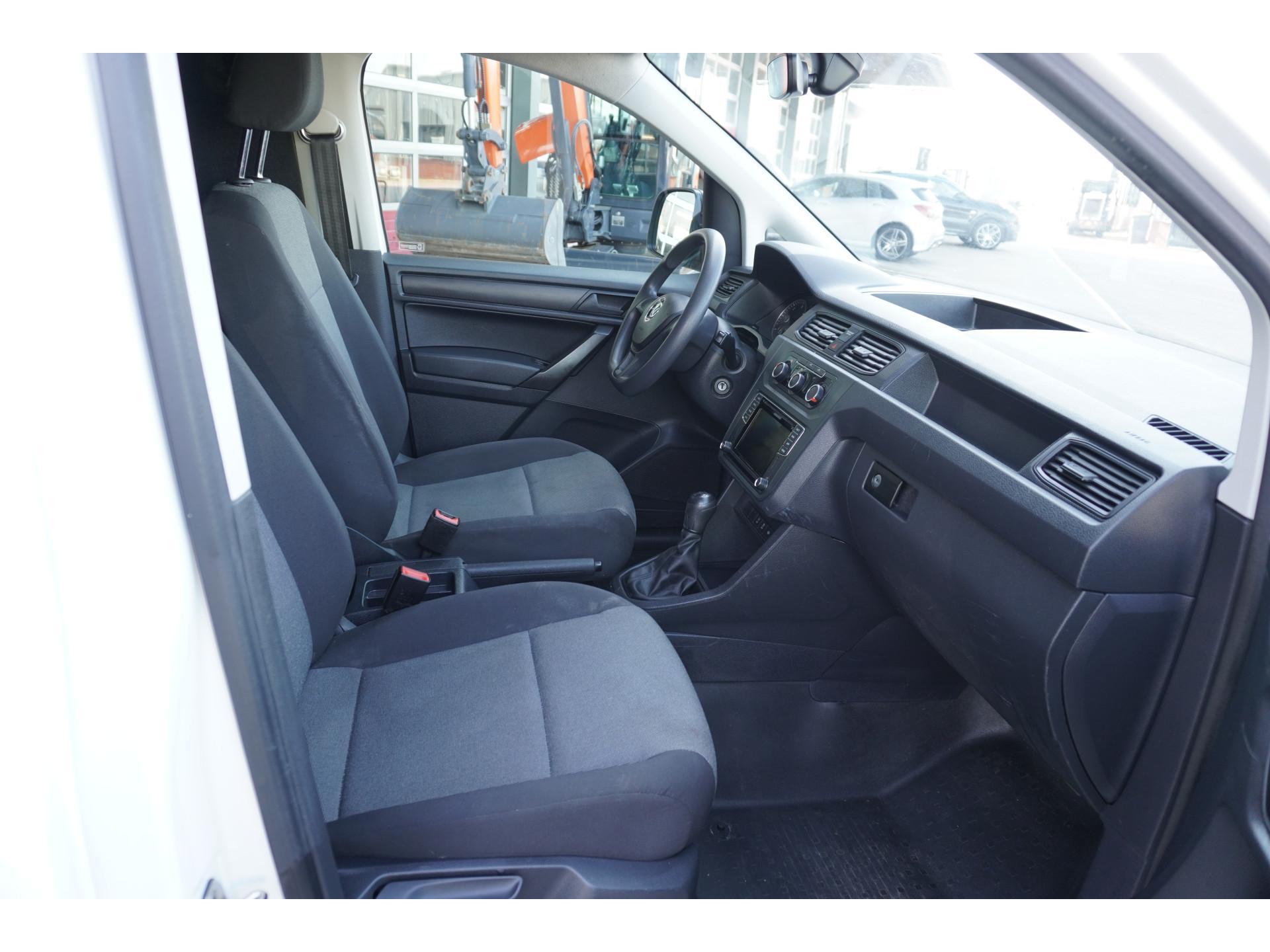 Foto 13 van Volkswagen 2.0 TDI L2H1 BMT Maxi Comfortline