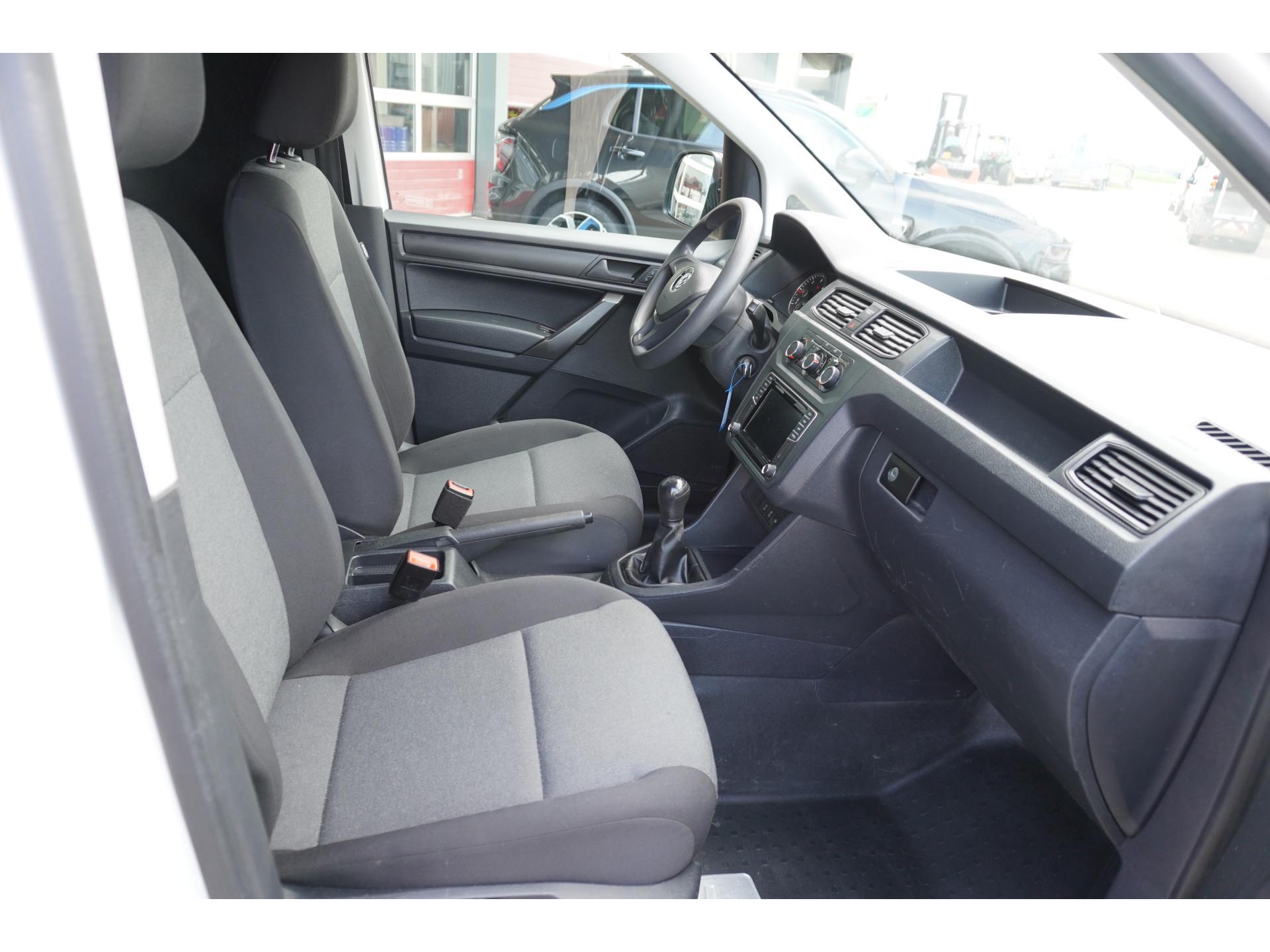 Foto 13 van Volkswagen 2.0 TDI L2H1 BMT Maxi Comfortline