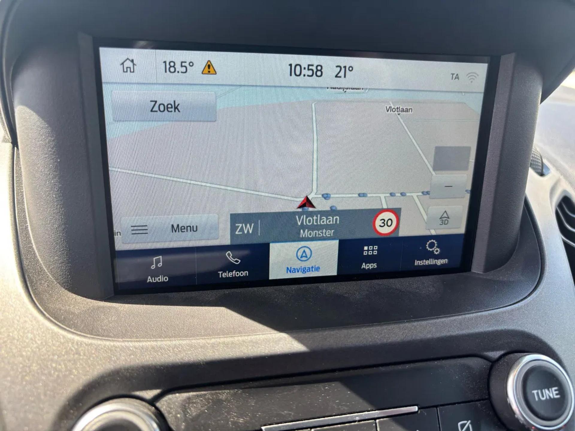 Foto 10 van Ford 1.5TDCI Airco Navi Cruisecontrol Camera 8600KM EURO 6