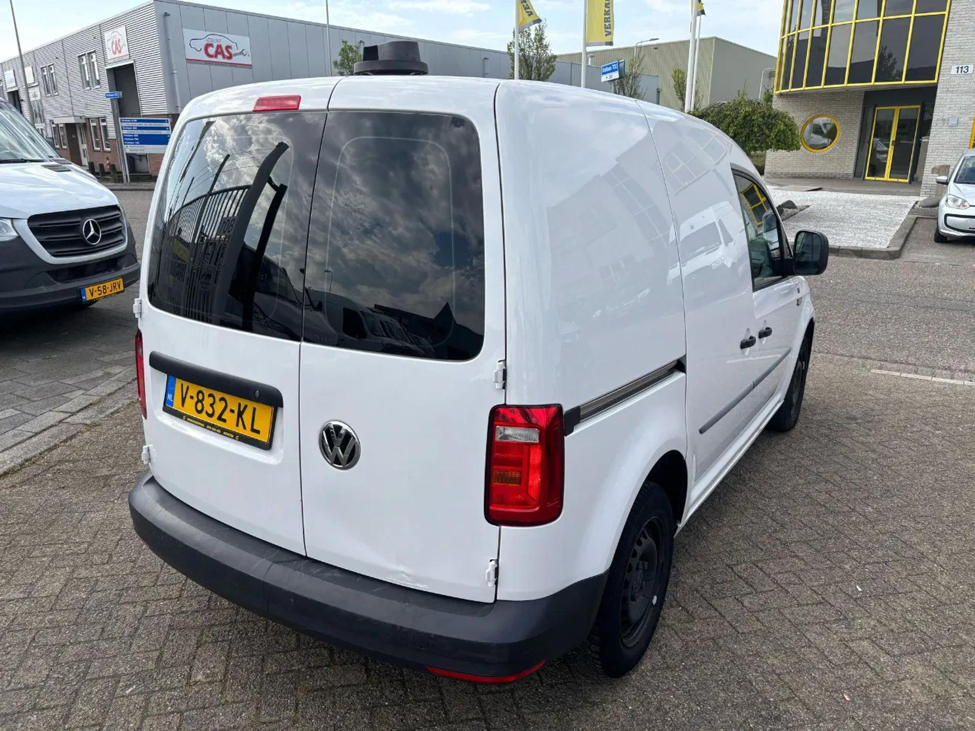 Foto 3 van Volkswagen 2.0TDI L1H1 Airco Navi EURO 6