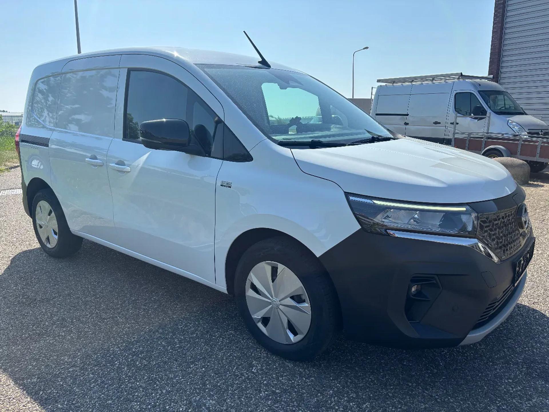 Foto 3 van Nissan Tenka L1 45 kWh Snellader Automaat Airco Cruisecontrol NIEUW BPM VRIJ
