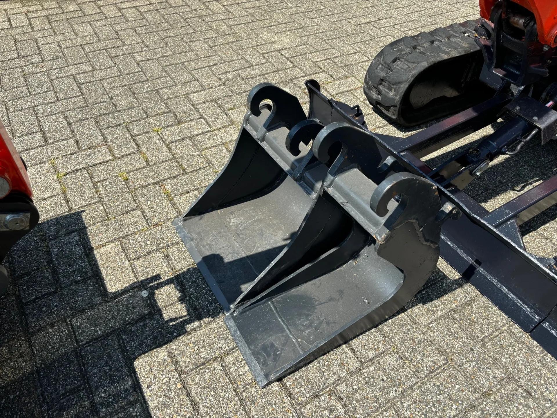 Foto 19 van Kubota KX019-4 Snelwissel Extra Functie + 3 Bakken 1000 UUR