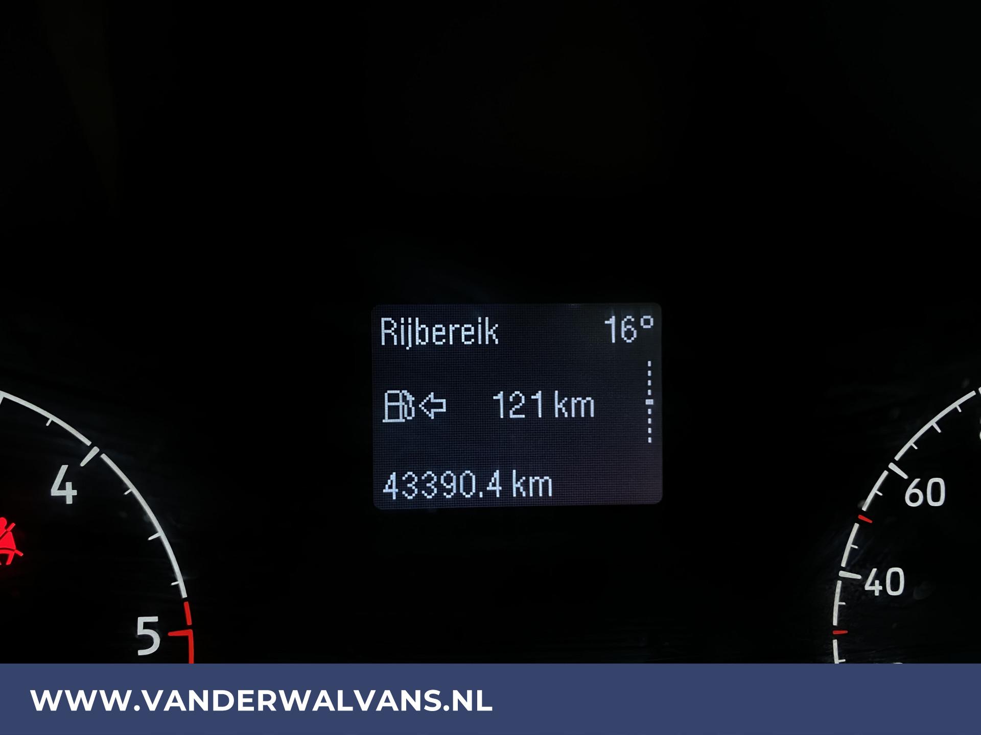 Foto 19 van Ford Transit 2.0TDCI L2H2 Euro6 Airco | Camera | Parkeersensoren | Cruisecontrol