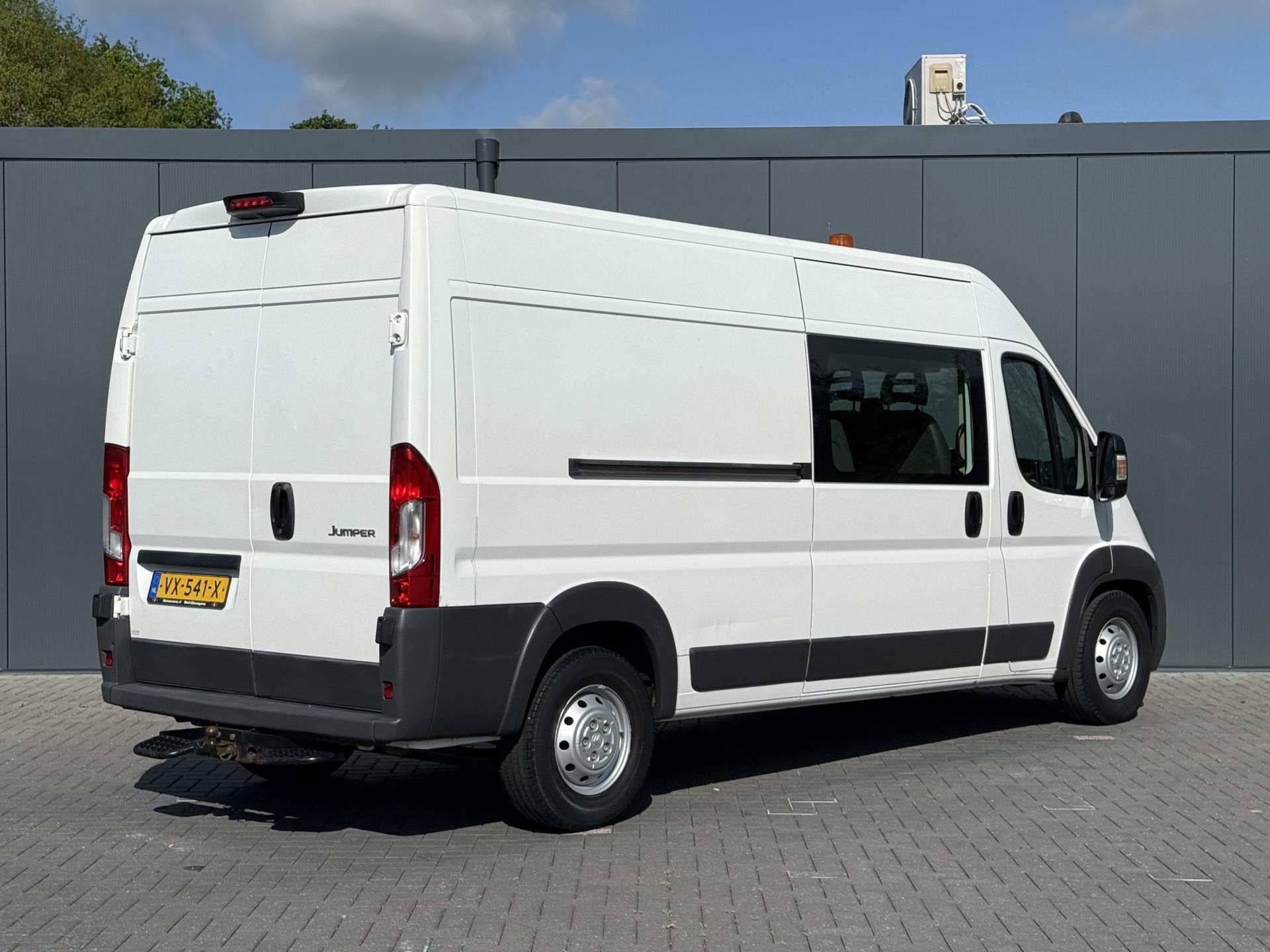 Foto 2 van Citroën 35 2.2 HDI 150 PK / L3H2 MAXI / DUBBELE CABINE 7-PERS / AIRCO / CAMERA / INRICHTING / 3 TONS TREKHAAK