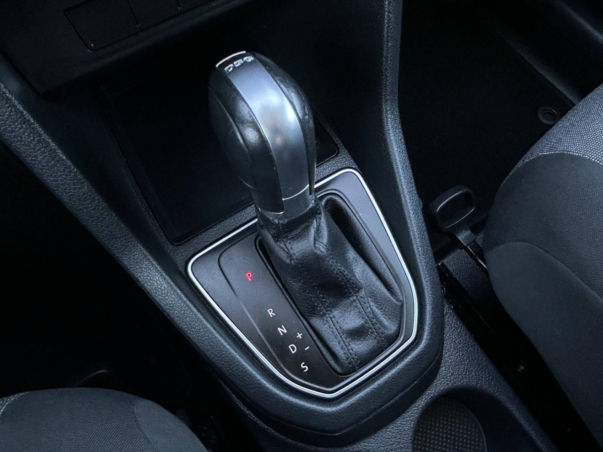 Foto 11 van Volkswagen 2.0 TDI 102 PK / EXCLUSIVE EDITION / DSG AUT. / AIRCO / ADAPTIV CRUISE / NAVI / LMV / HIGHLINE