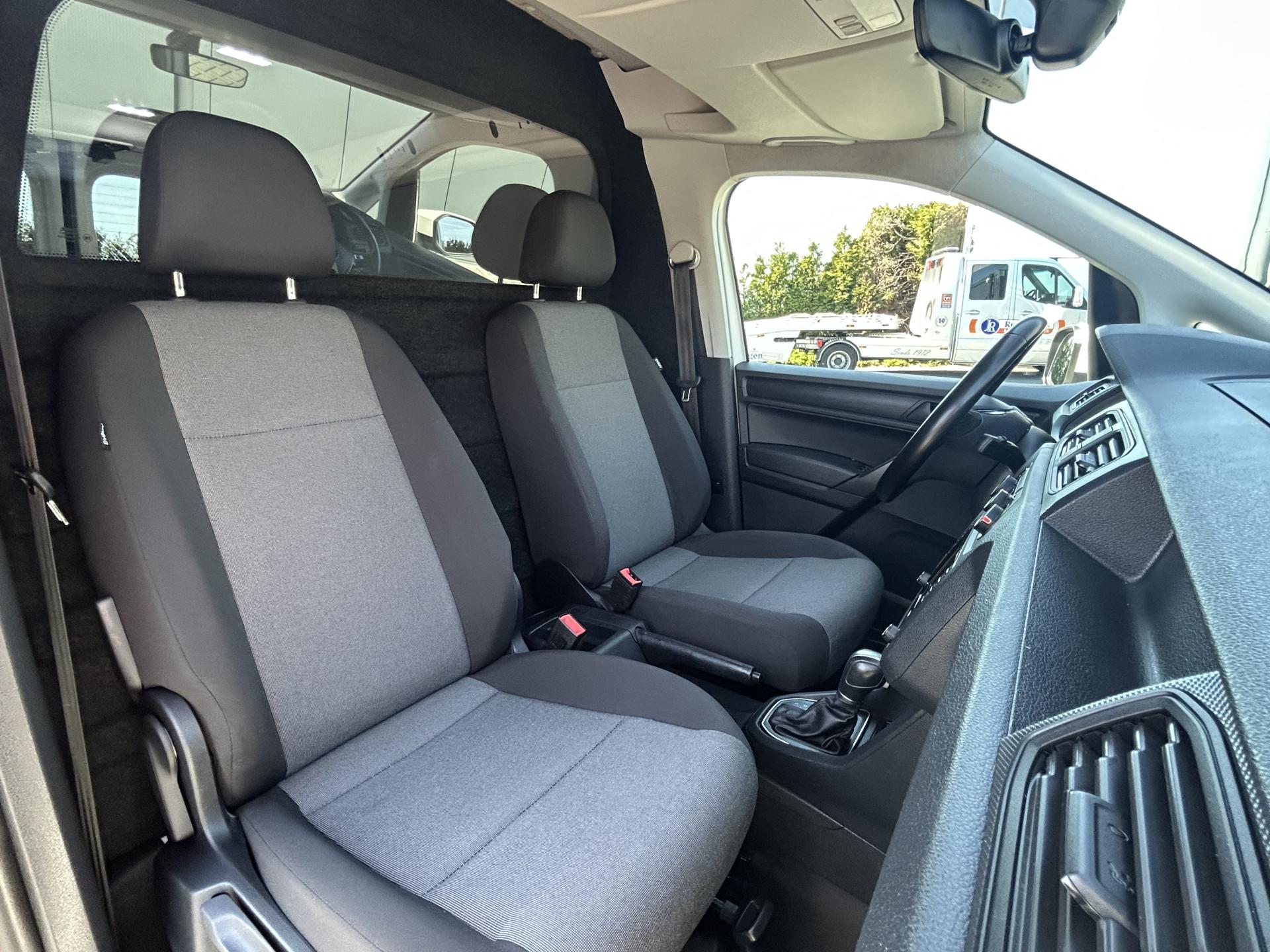 Foto 5 van Volkswagen 2.0 TDI 102 PK / EXCLUSIVE EDITION / DSG AUT. / AIRCO / ADAPTIV CRUISE / NAVI / LMV / HIGHLINE