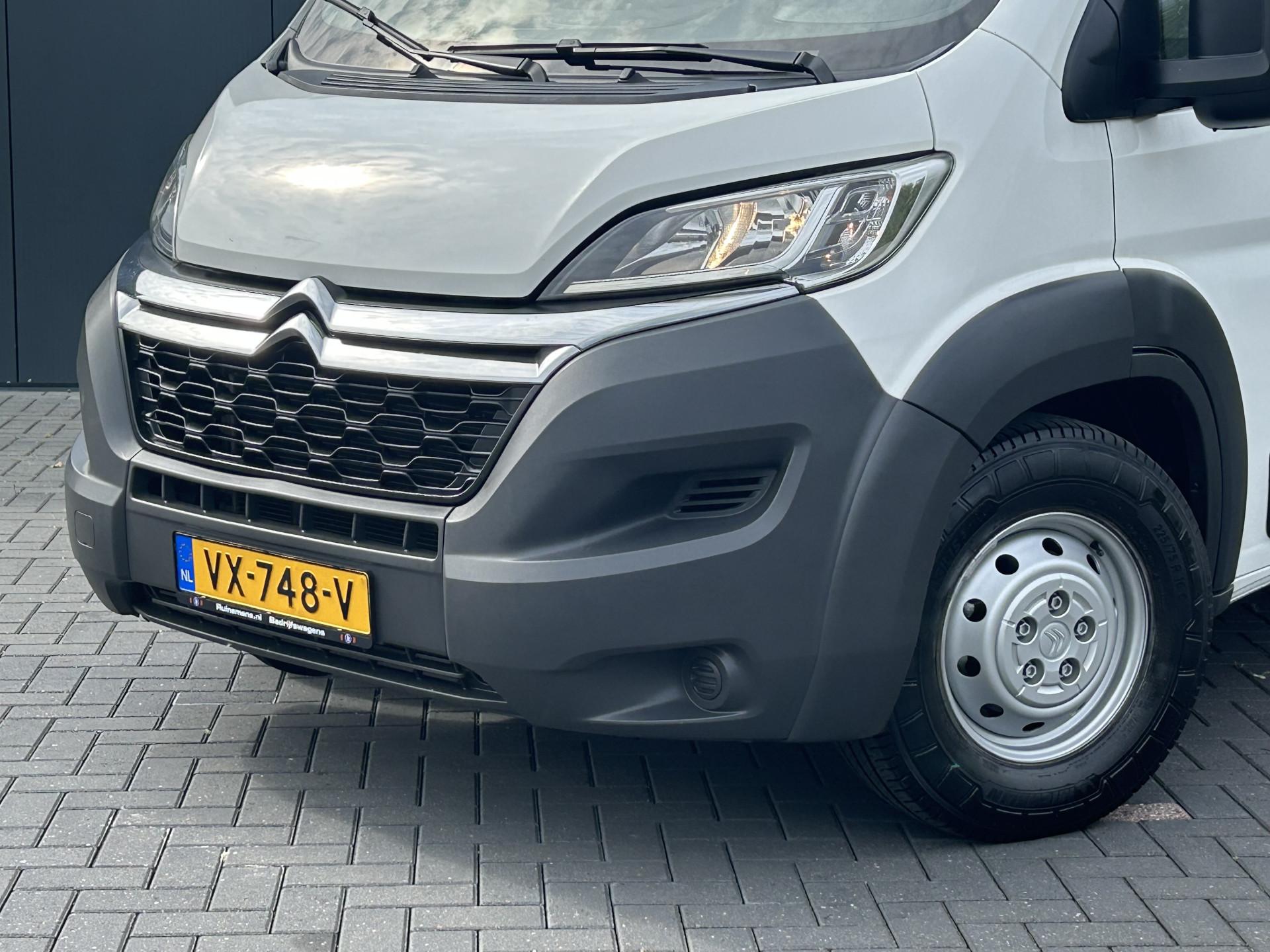 Foto 17 van Citroën 35 2.2 HDI 130 PK / L2H2 / AIRCO / NAVI / CAMERA / 3 TONS TREKHAAK / 3 - ZITS / BLUETOOTH