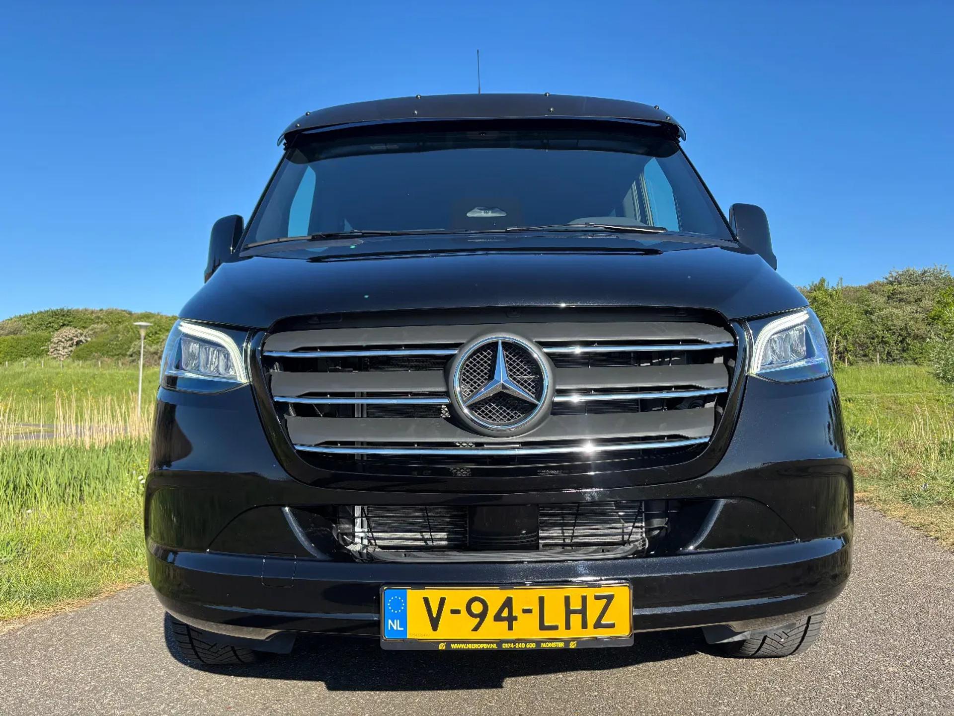 Foto 13 van Mercedes-Benz 319CDI L2H1 Dubbelcabine 6+1 Pers Automaat Airco Cruisecontrol 3500KG Trekhaak NIEUW BPM VRIJ