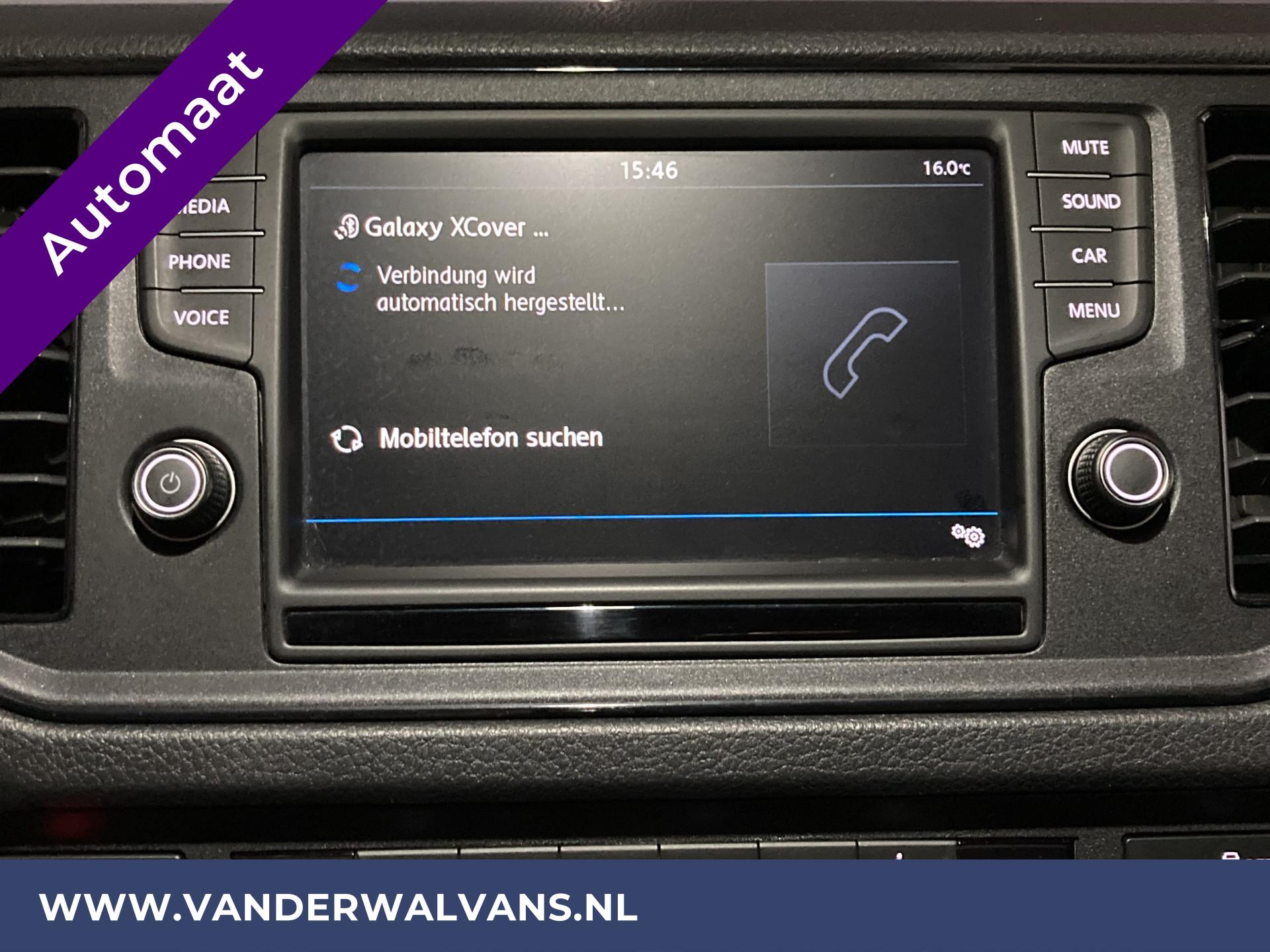 Foto 11 van Volkswagen Crafter 2.0TDI 140pk DSG Automaat L3H3 (Oude L2H2) Euro6 Airco | Parkeersensoren | Apple Carplay