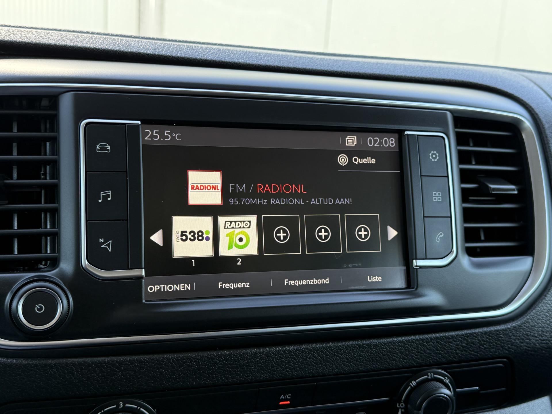 Foto 13 van Citroën 2.0 BlueHDI 123 PK / L3H1 / DUBBELE CABINE 6-PERS / 2.5 TONS TREKHAAK / AIRCO / CRUISE / NAVI / CARPLAY