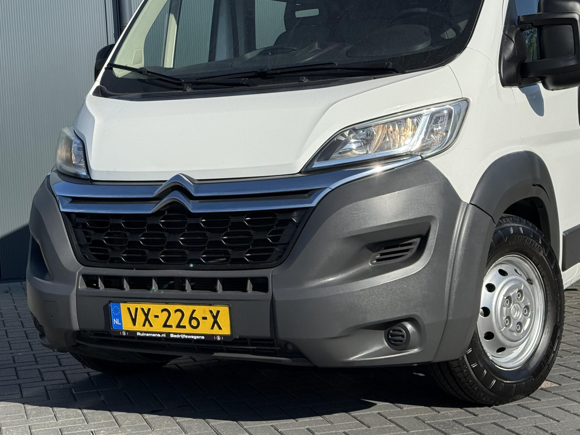 Foto 18 van Citroën 35 2.2 HDI 150 PK / L3H2 MAXI / DUBBELE CABINE 7-PERS / AIRCO / CAMERA / INRICHTING / 3 TONS TREKHAAK
