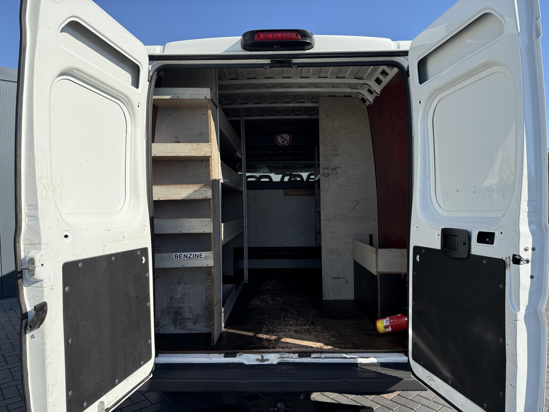 Foto 5 van Citroën 35 2.2 HDI 150 PK / L3H2 MAXI / DUBBELE CABINE 7-PERS / AIRCO / CAMERA / INRICHTING / 3 TONS TREKHAAK