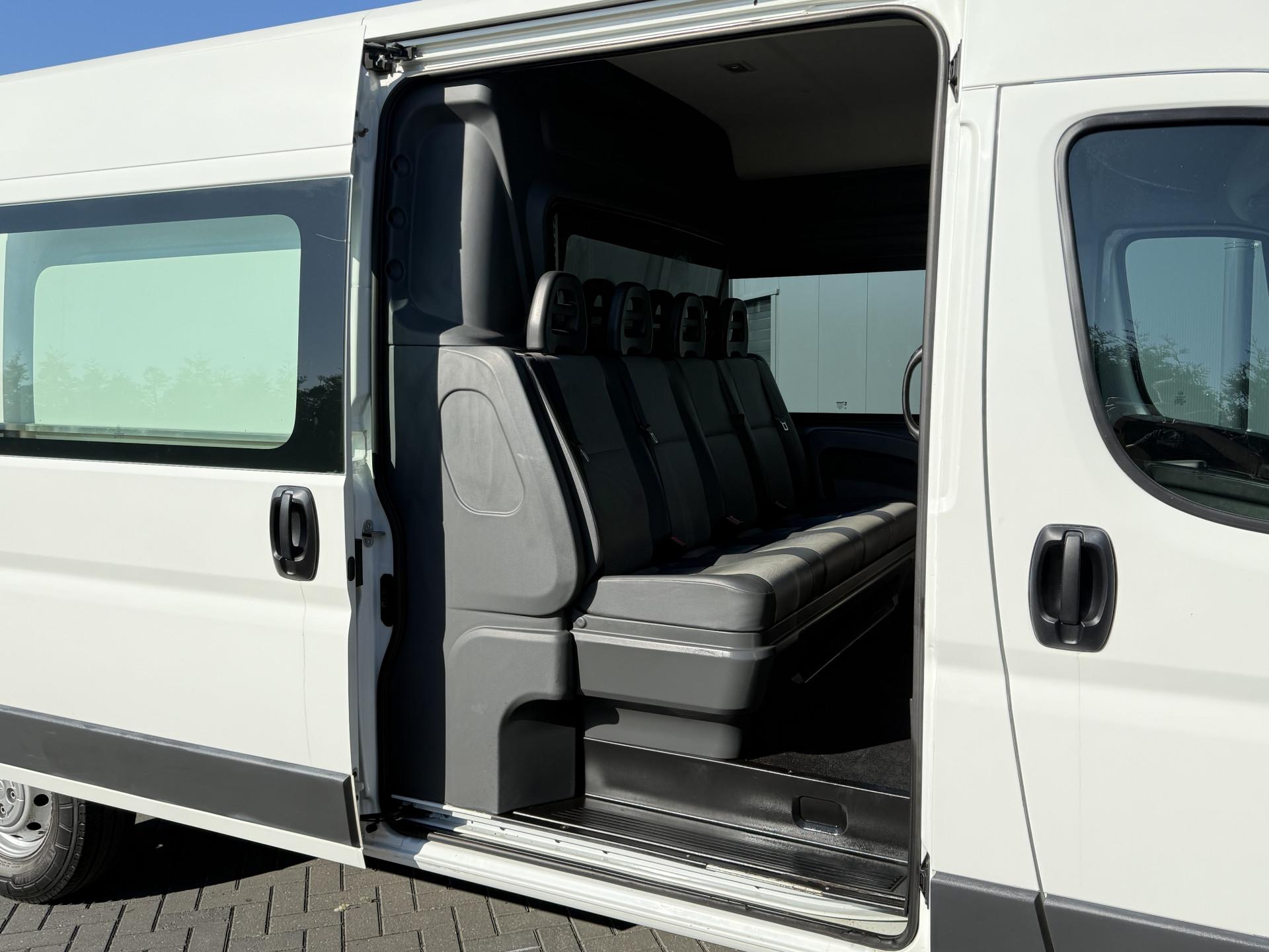 Foto 8 van Citroën 35 2.2 HDI 150 PK / L3H2 MAXI / DUBBELE CABINE 7-PERS / AIRCO / CAMERA / INRICHTING / 3 TONS TREKHAAK
