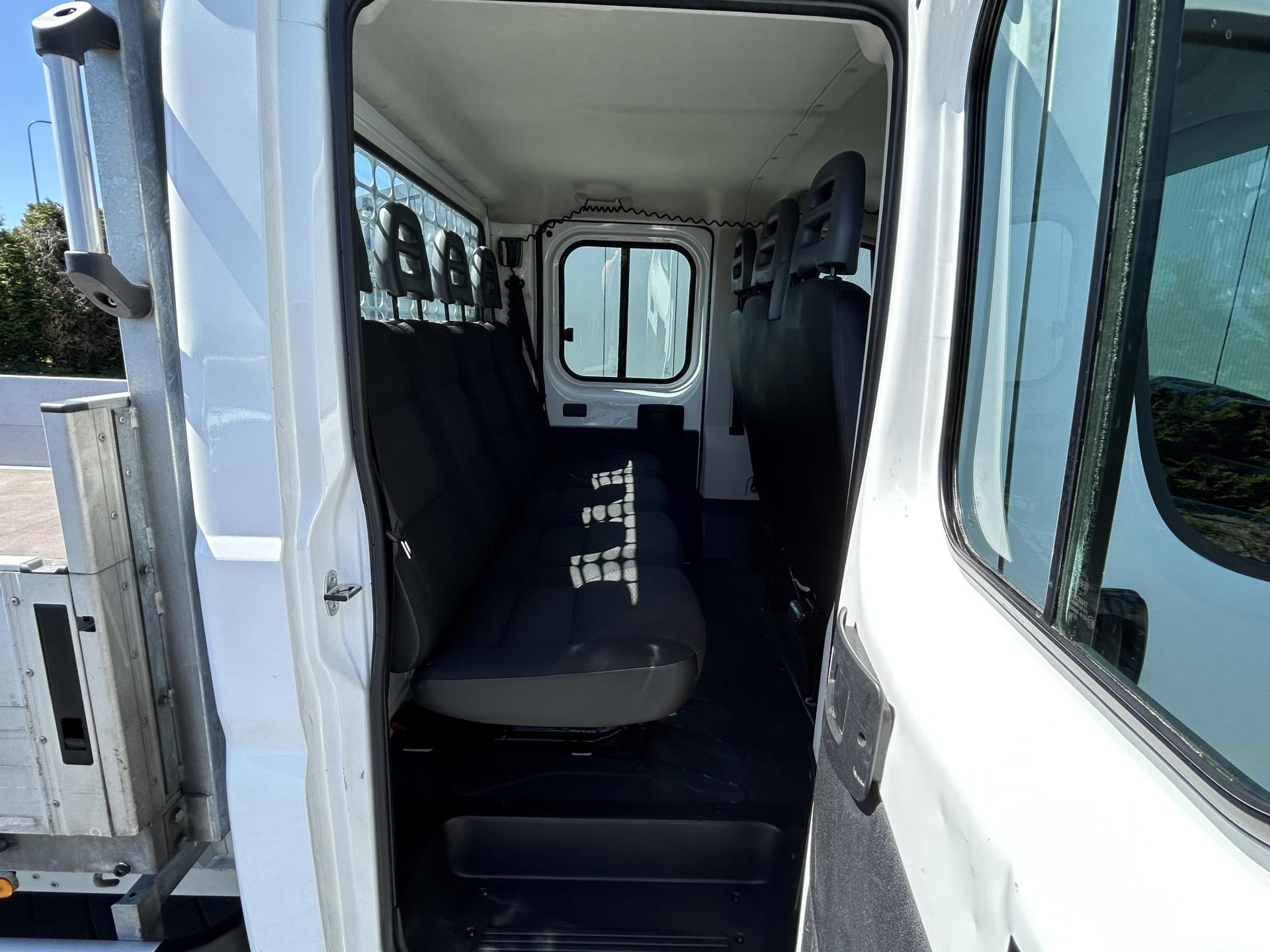 Foto 5 van Citroën 2.2 BlueHDi 141 PK EURO 6 / L4 MAXI / KIPPER / 7 PERS / DUBBELE CABINE / PICK UP / 2.5 TONS TREKHAAK / LED