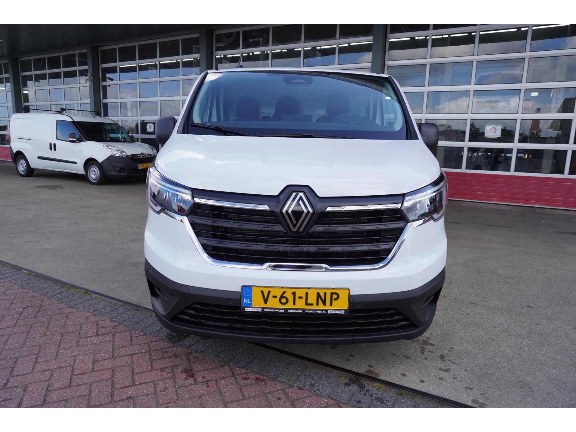 Foto 10 van Renault 2.0 Blue dCi 150PK T30 L2H1 Advance