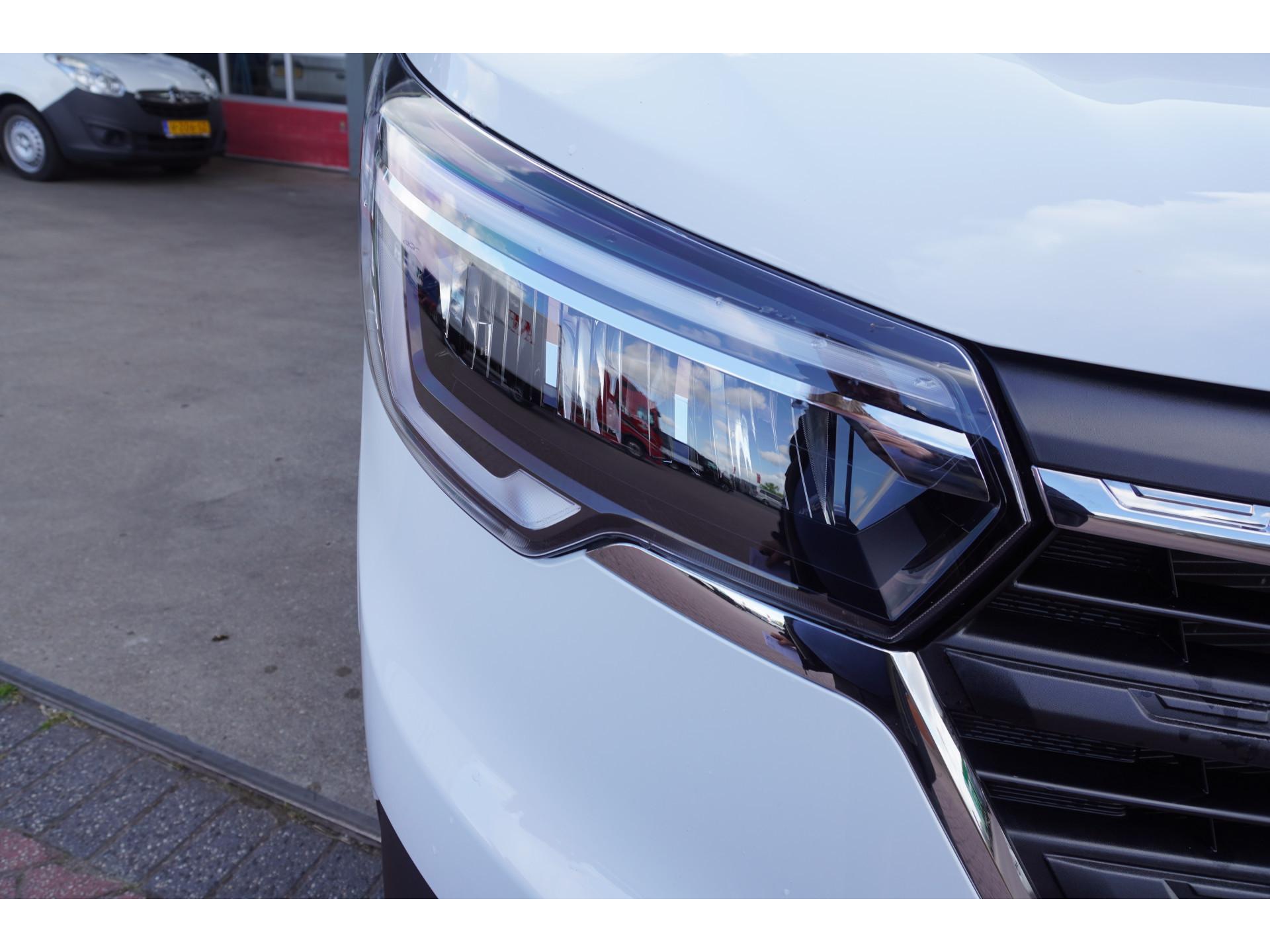 Foto 11 van Renault 2.0 Blue dCi 150PK T30 L2H1 Advance