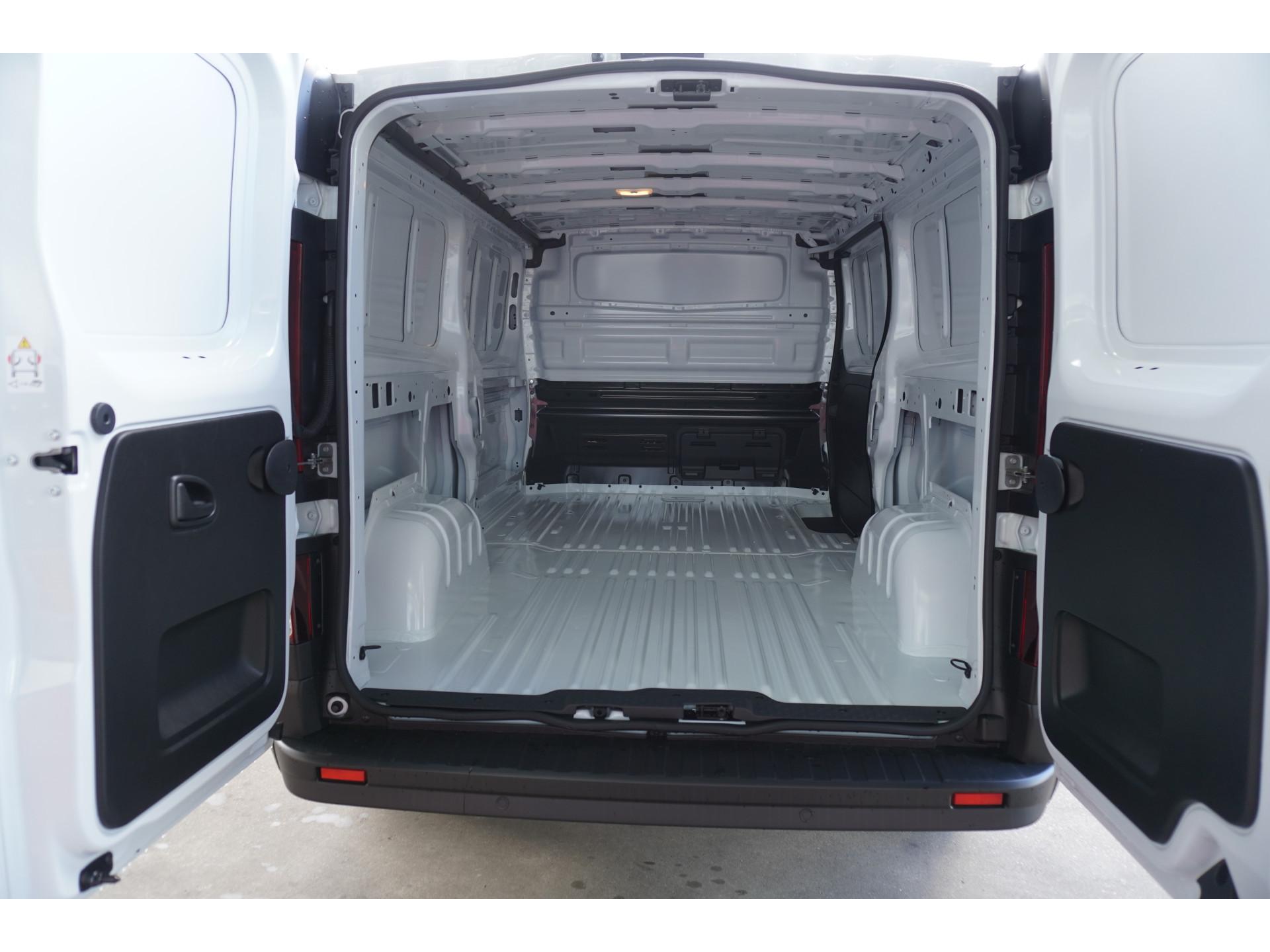 Foto 12 van Renault 2.0 Blue dCi 150PK T30 L2H1 Advance