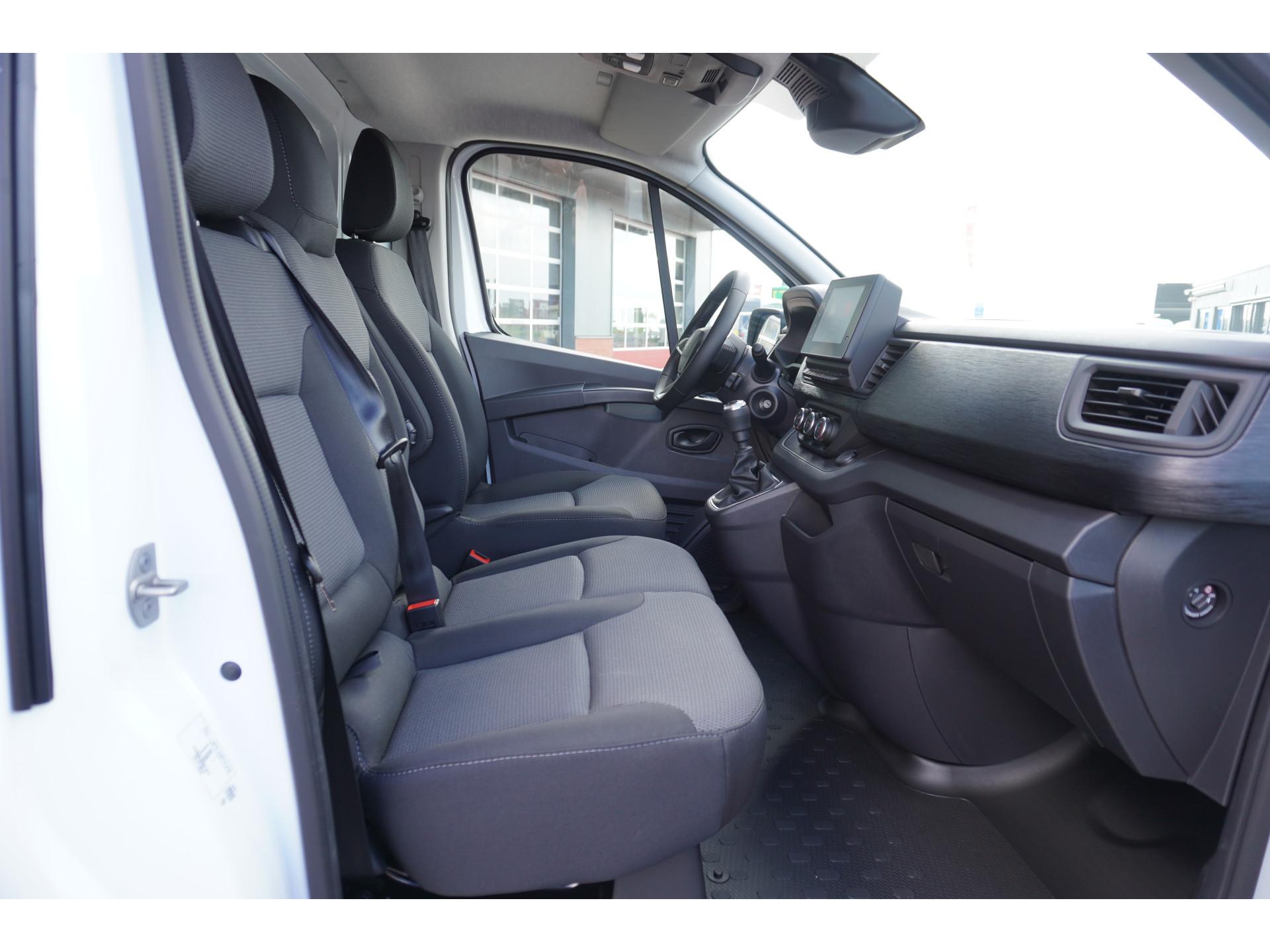 Foto 13 van Renault 2.0 Blue dCi 150PK T30 L2H1 Advance