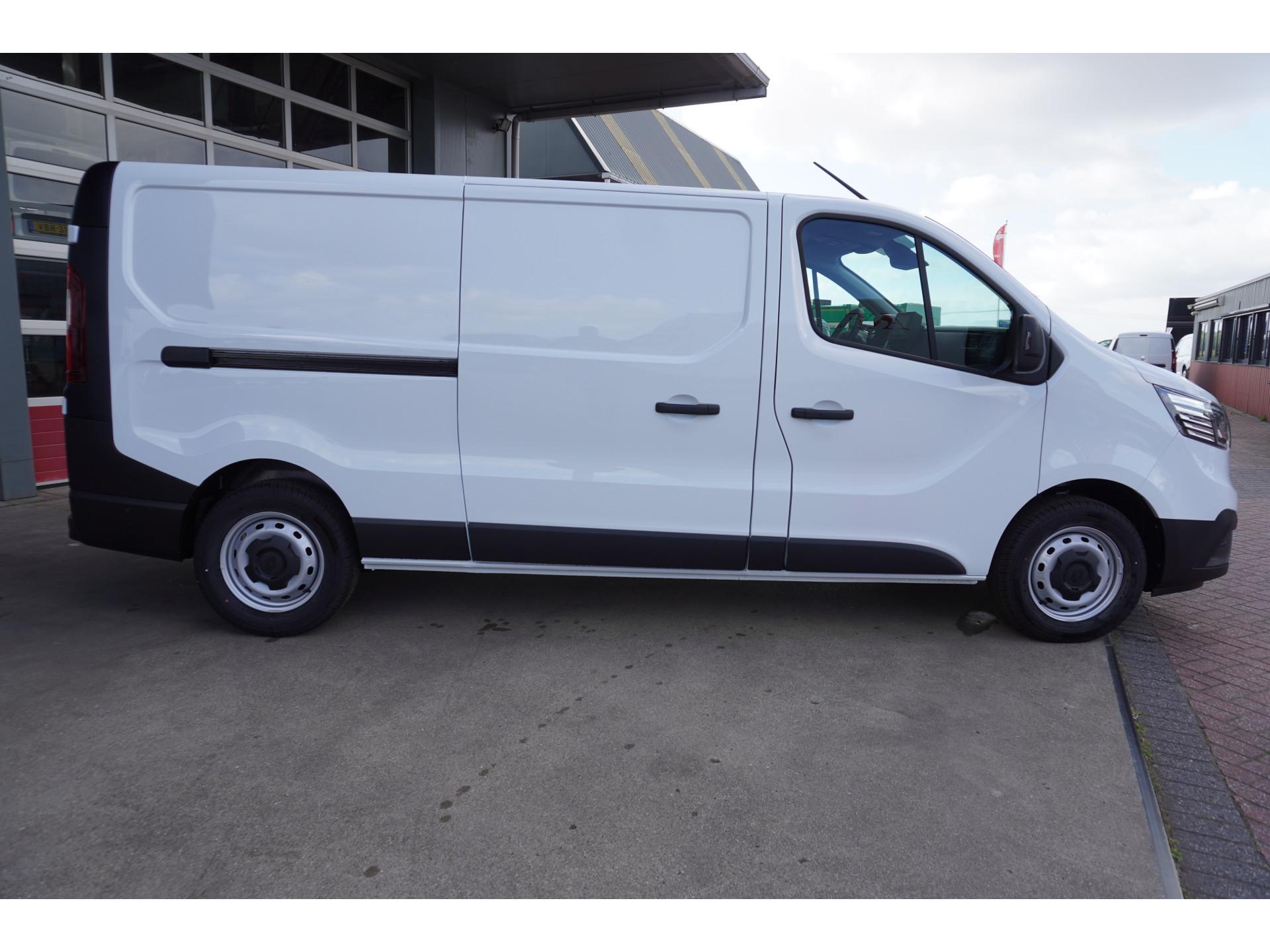 Foto 3 van Renault 2.0 Blue dCi 150PK T30 L2H1 Advance