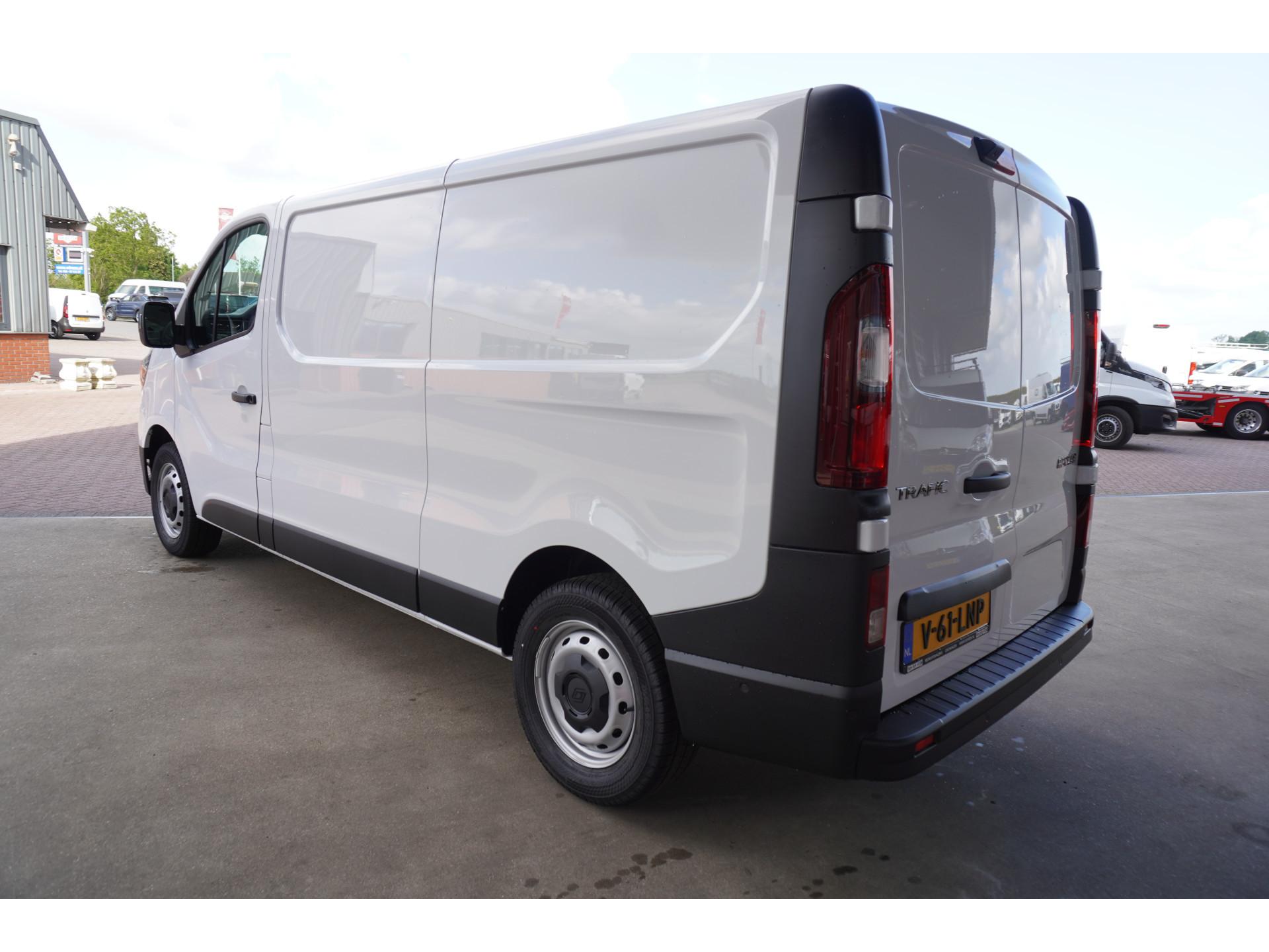 Foto 7 van Renault 2.0 Blue dCi 150PK T30 L2H1 Advance