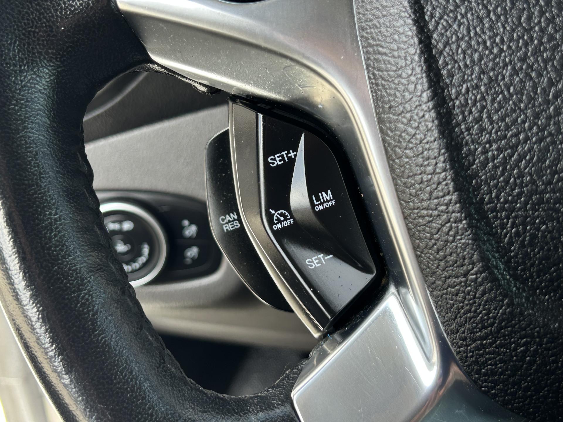 Foto 12 van Ford 1.5 EcoBlue Trend HP / L2H1 / 1e EIG. / AIRCO / CRUISE / INRICHTING / TREKHAAK