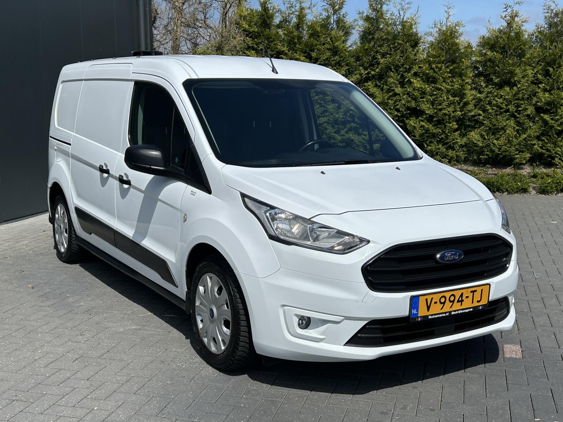 Foto 3 van Ford 1.5 EcoBlue Trend HP / L2H1 / 1e EIG. / AIRCO / CRUISE / INRICHTING / TREKHAAK