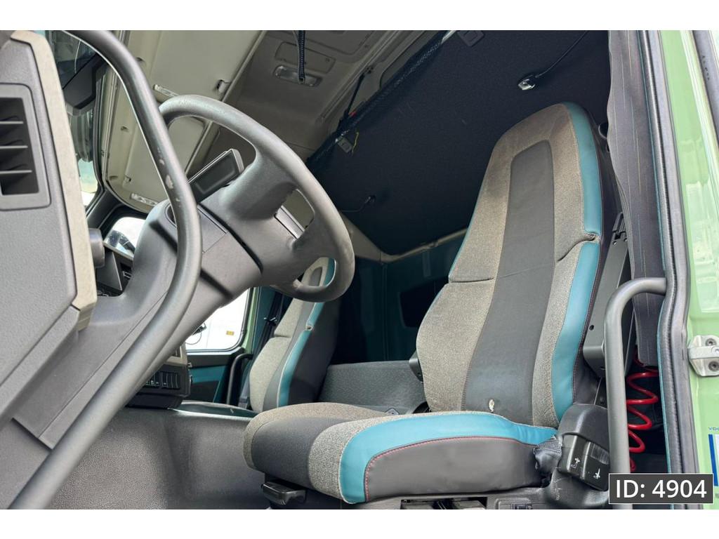 Side left
