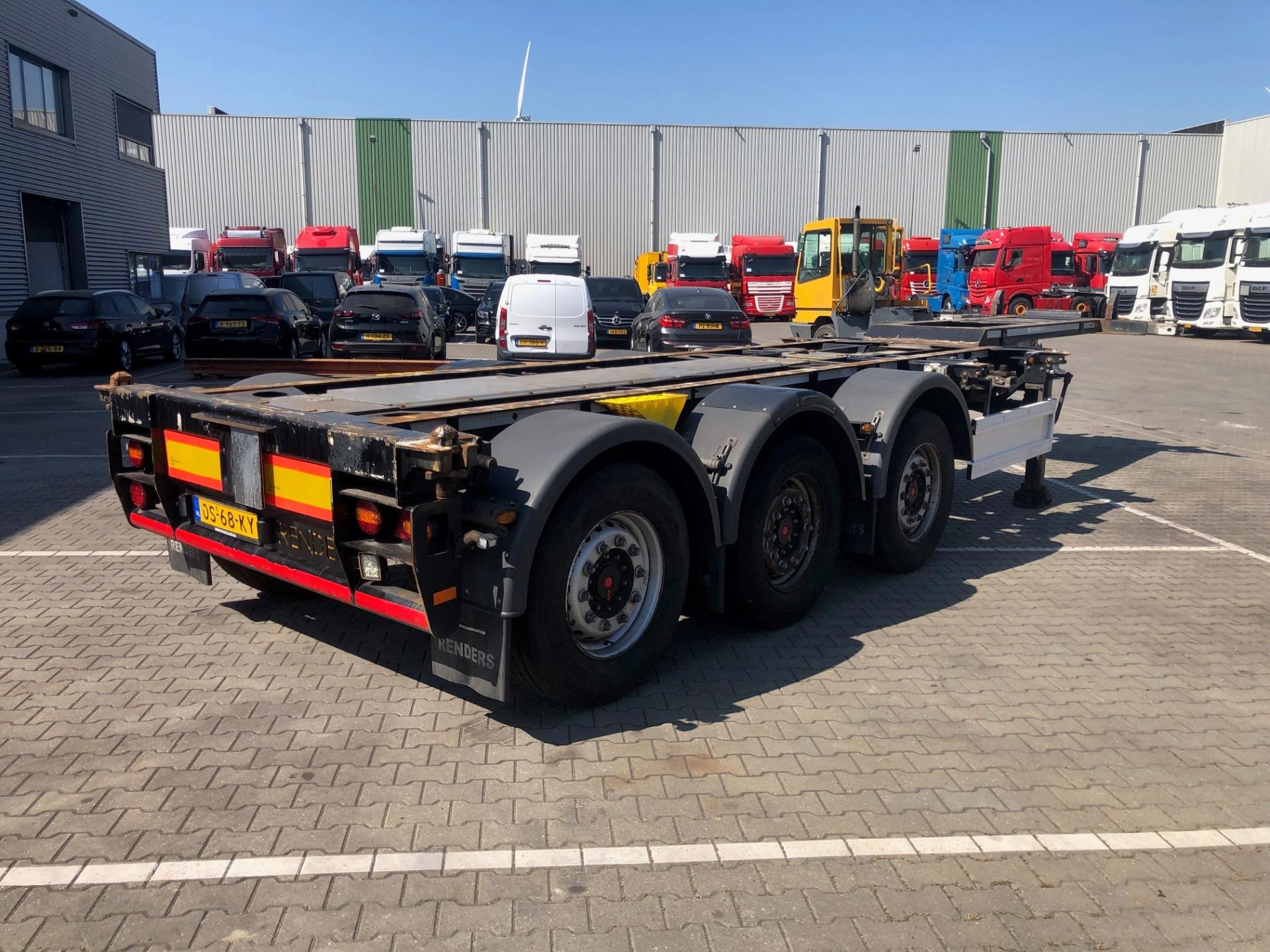 Foto 2 van Renders Euro 800 Multi Container Chassis