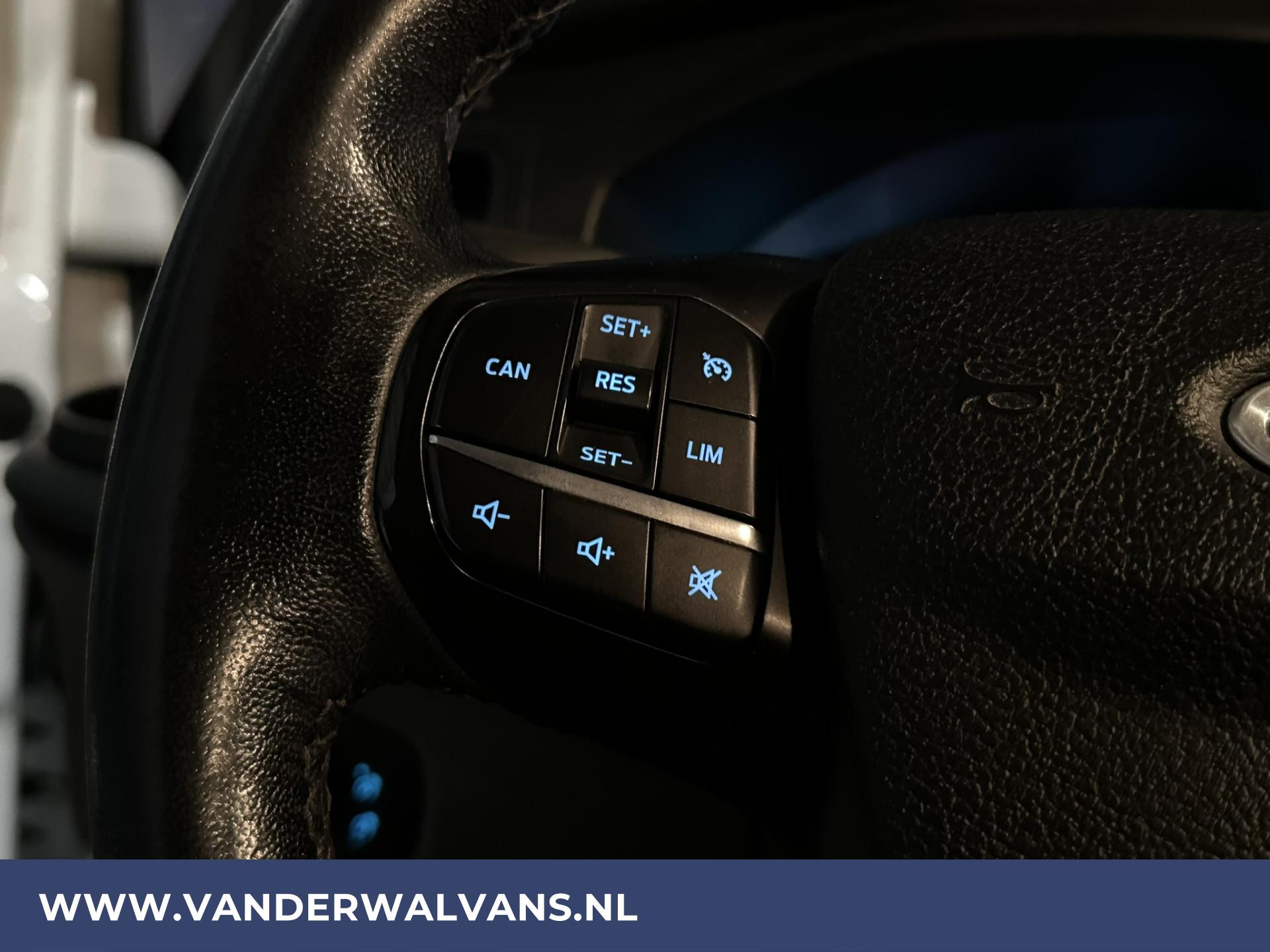 Foto 11 van Ford Transit Custom 2.0 TDCI L2H1 Euro6 Airco | Camera | Navigatie | LED | Apple Carplay