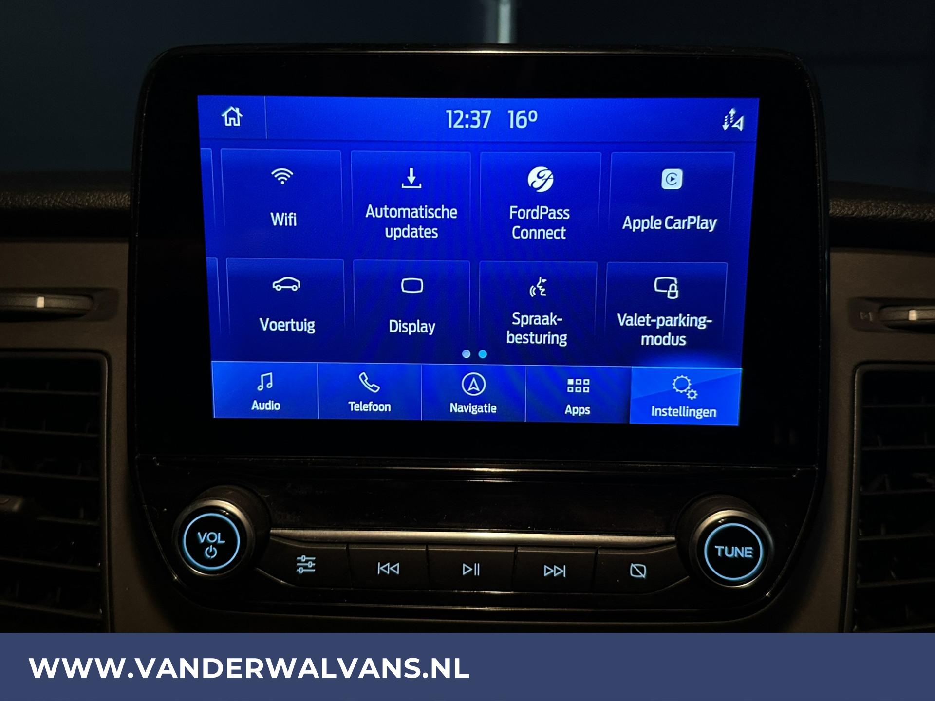 Foto 8 van Ford Transit Custom 2.0 TDCI L2H1 Euro6 Airco | Camera | Navigatie | LED | Apple Carplay