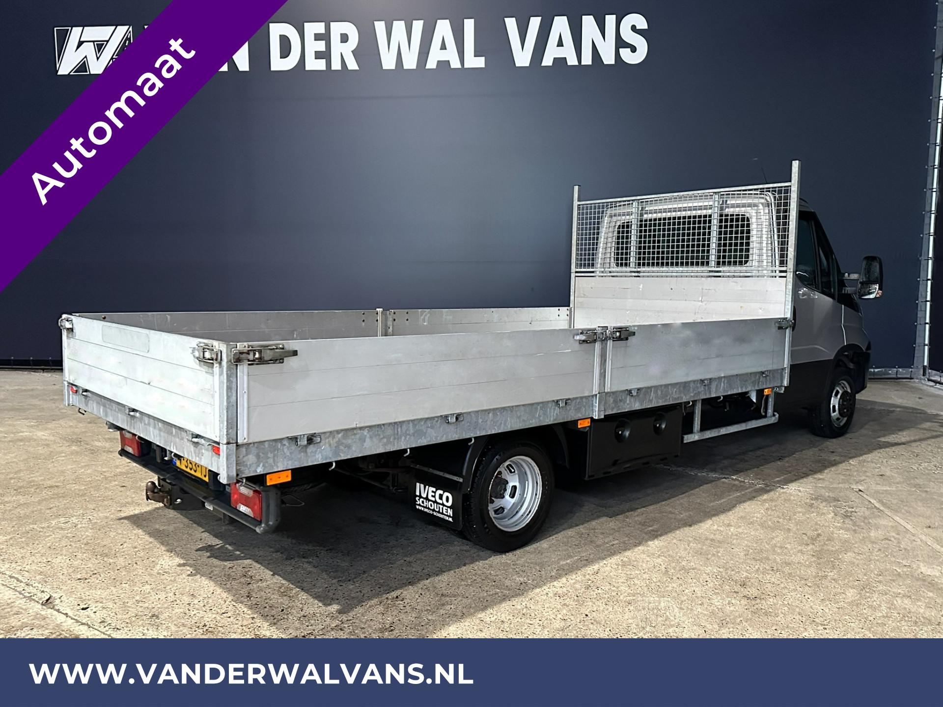 Foto 2 van Iveco Daily 50C18V 180pk 3.0 Liter Automaat Pick Up Open Laadbak 461cm Dubbel Lucht Euro6 Airco |