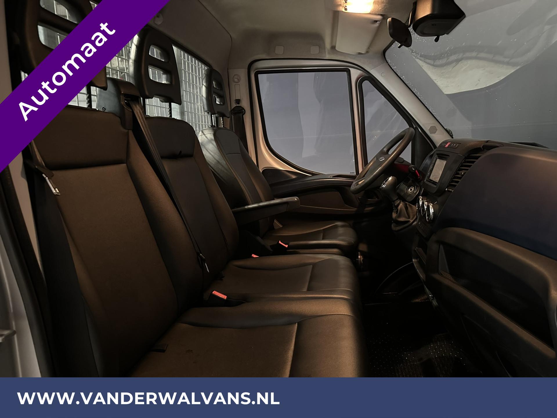 Foto 9 van Iveco Daily 50C18V 180pk 3.0 Liter Automaat Pick Up Open Laadbak 461cm Dubbel Lucht Euro6 Airco |