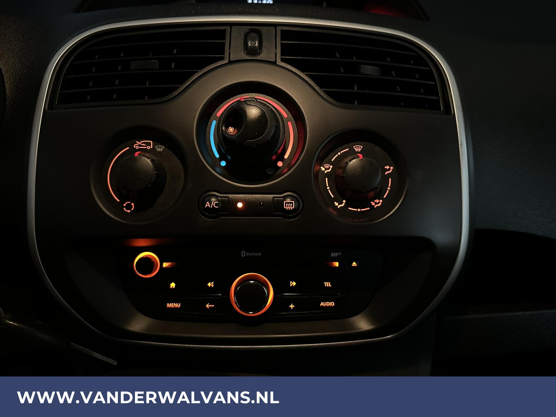 Foto 4 van Renault Kangoo 1.5 dCi 90pk L1H1 Euro6 Airco | Navigatie | Cruisecontrol | Parkeersensoren